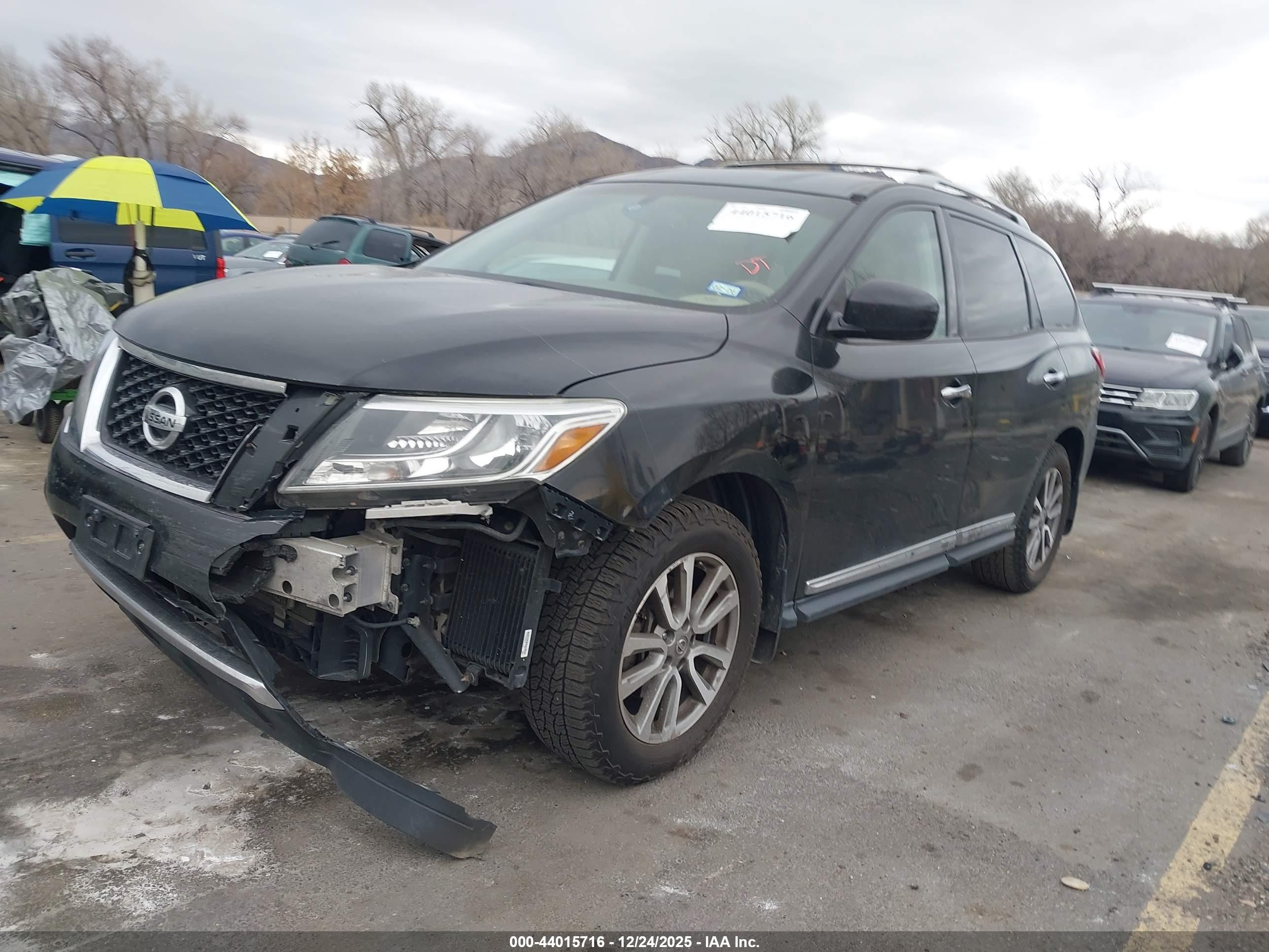 NISSAN PATHFINDER image 2