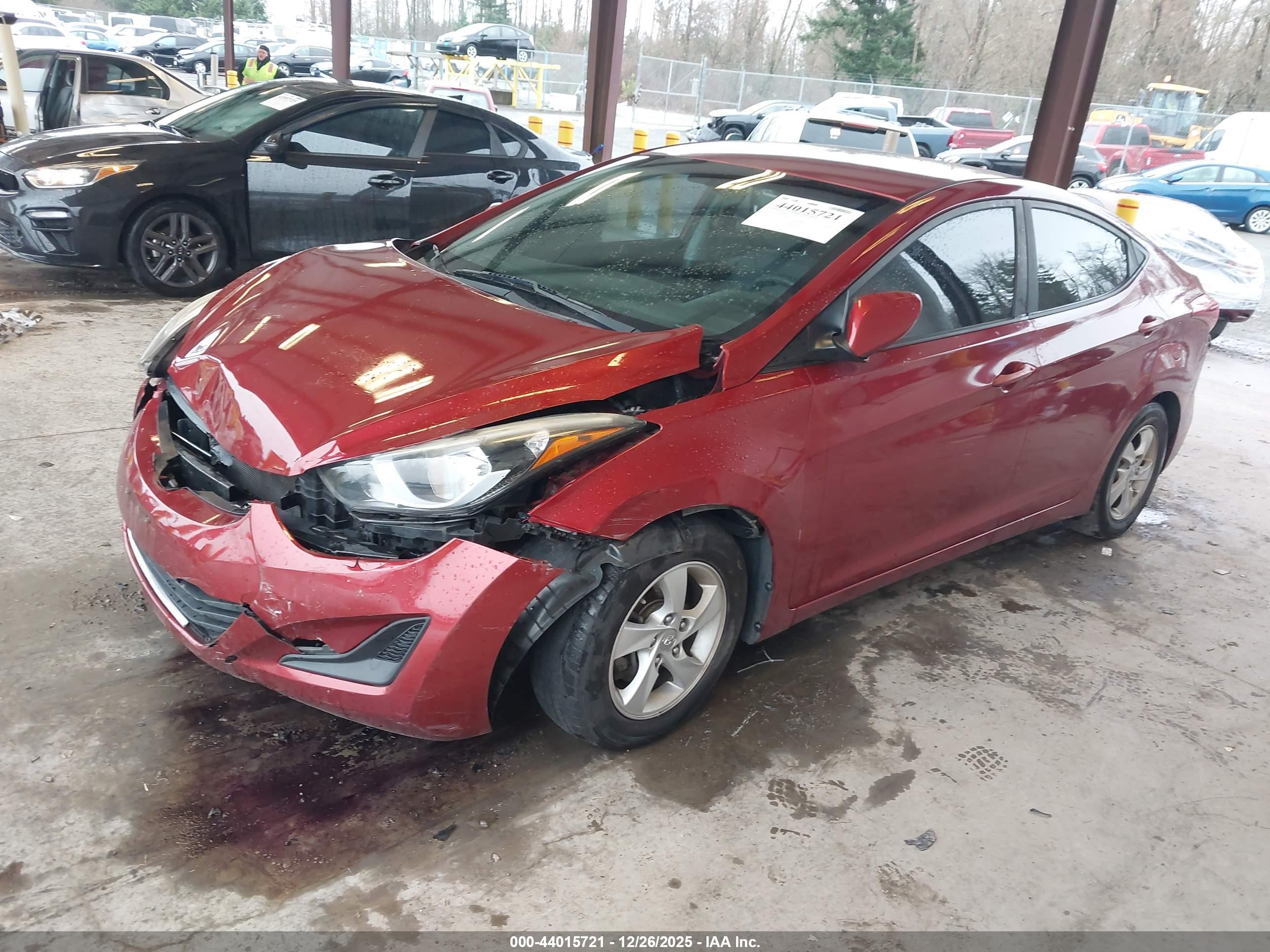 HYUNDAI ELANTRA image 2