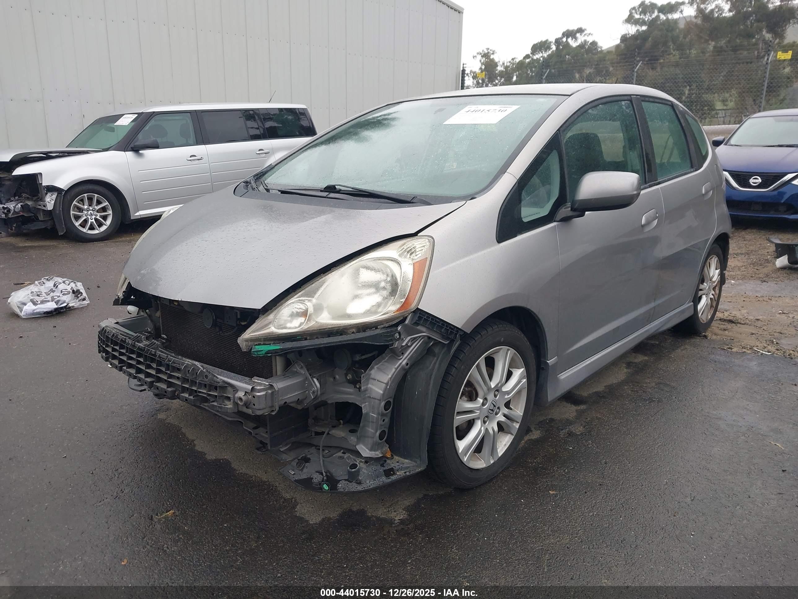 HONDA FIT image 2