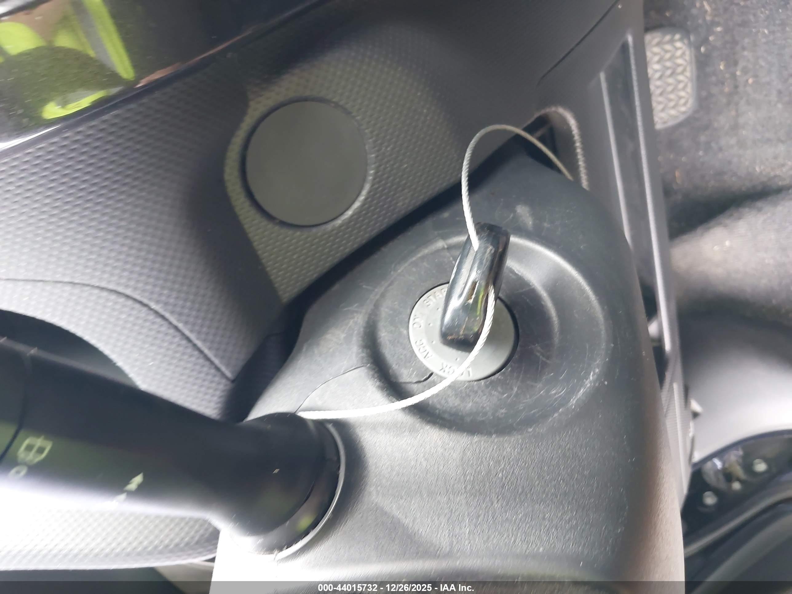 SCION XD image 11