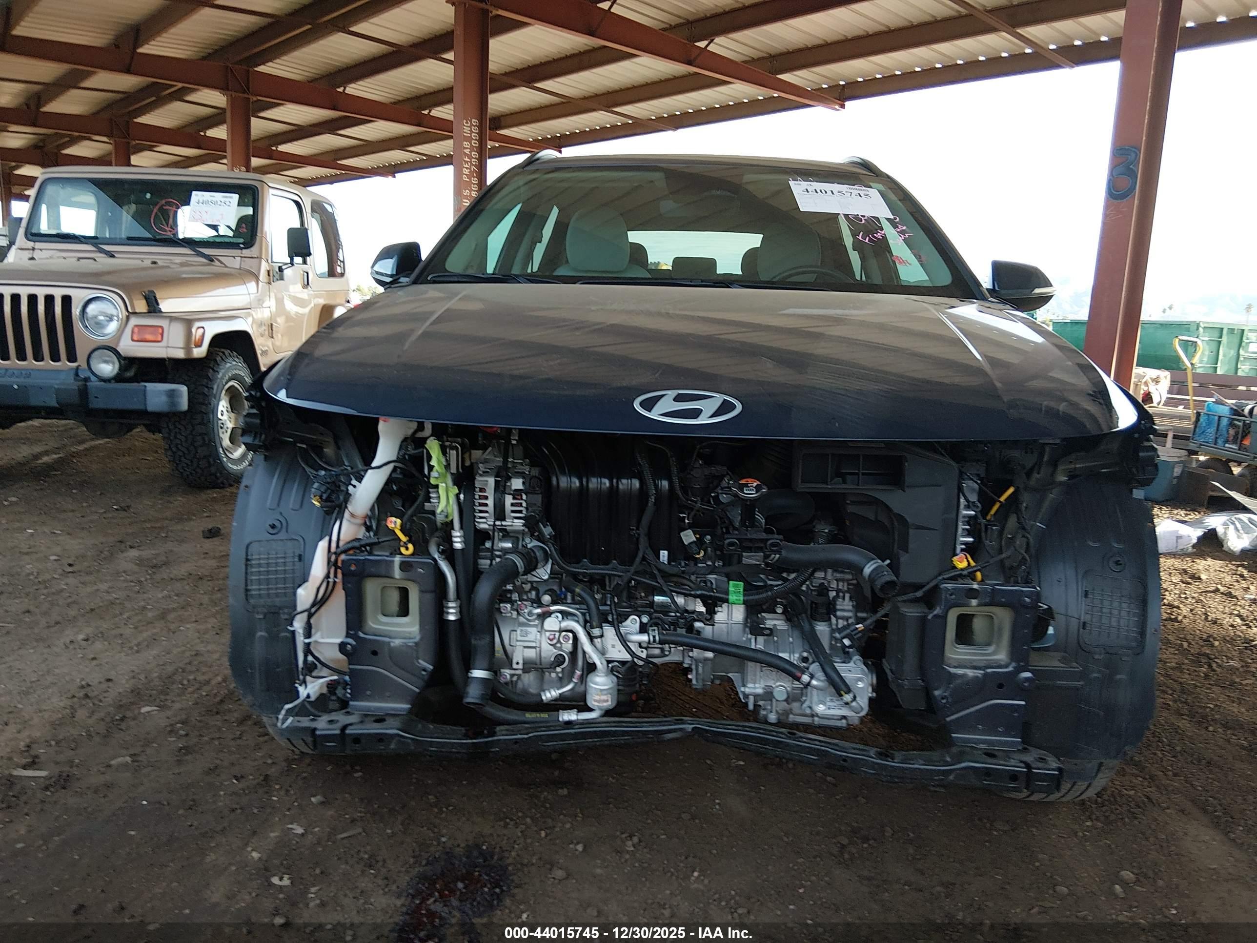 HYUNDAI KONA image 6