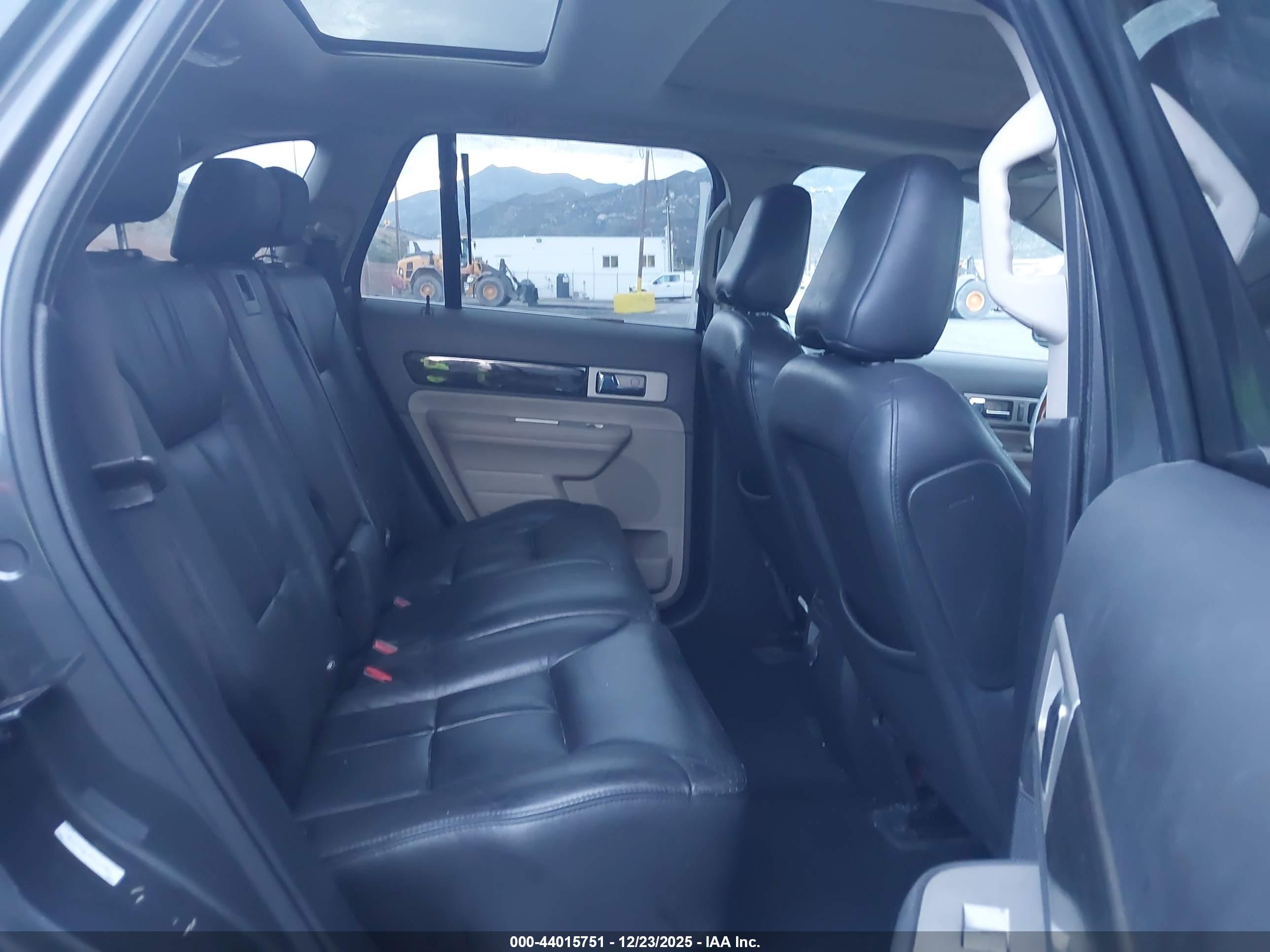 LINCOLN MKX image 8