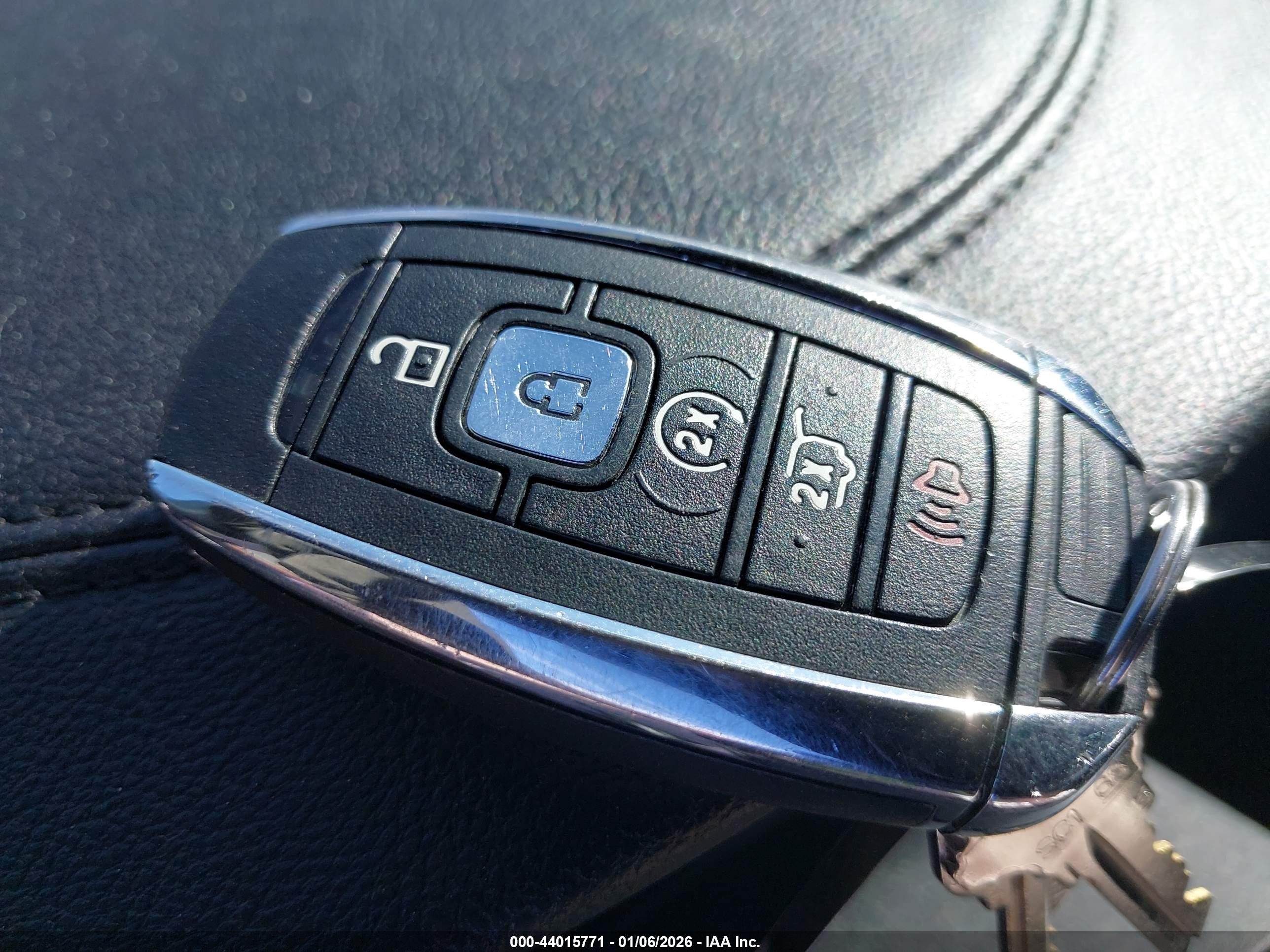 LINCOLN MKC image 11