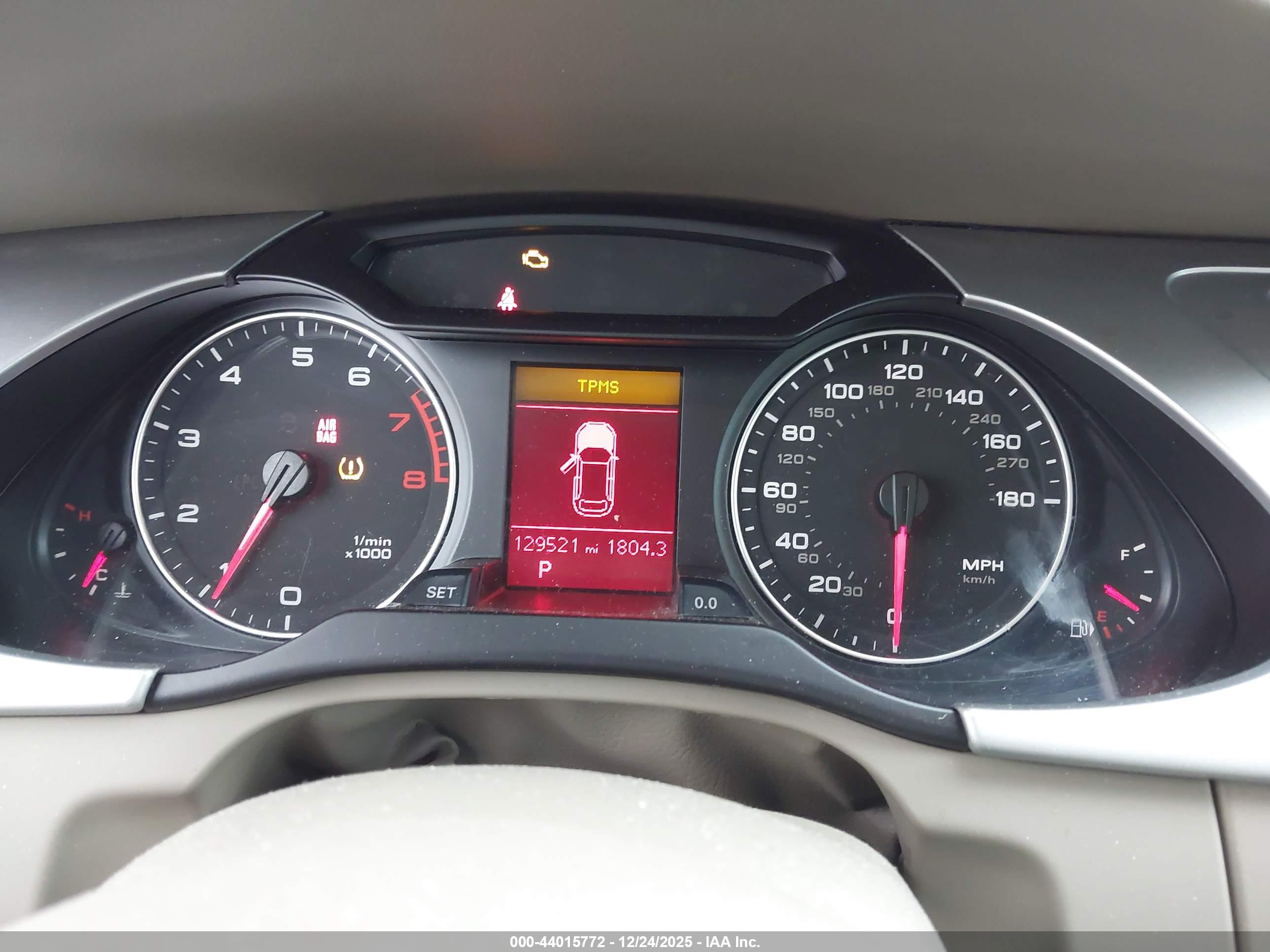 AUDI A4 image 7
