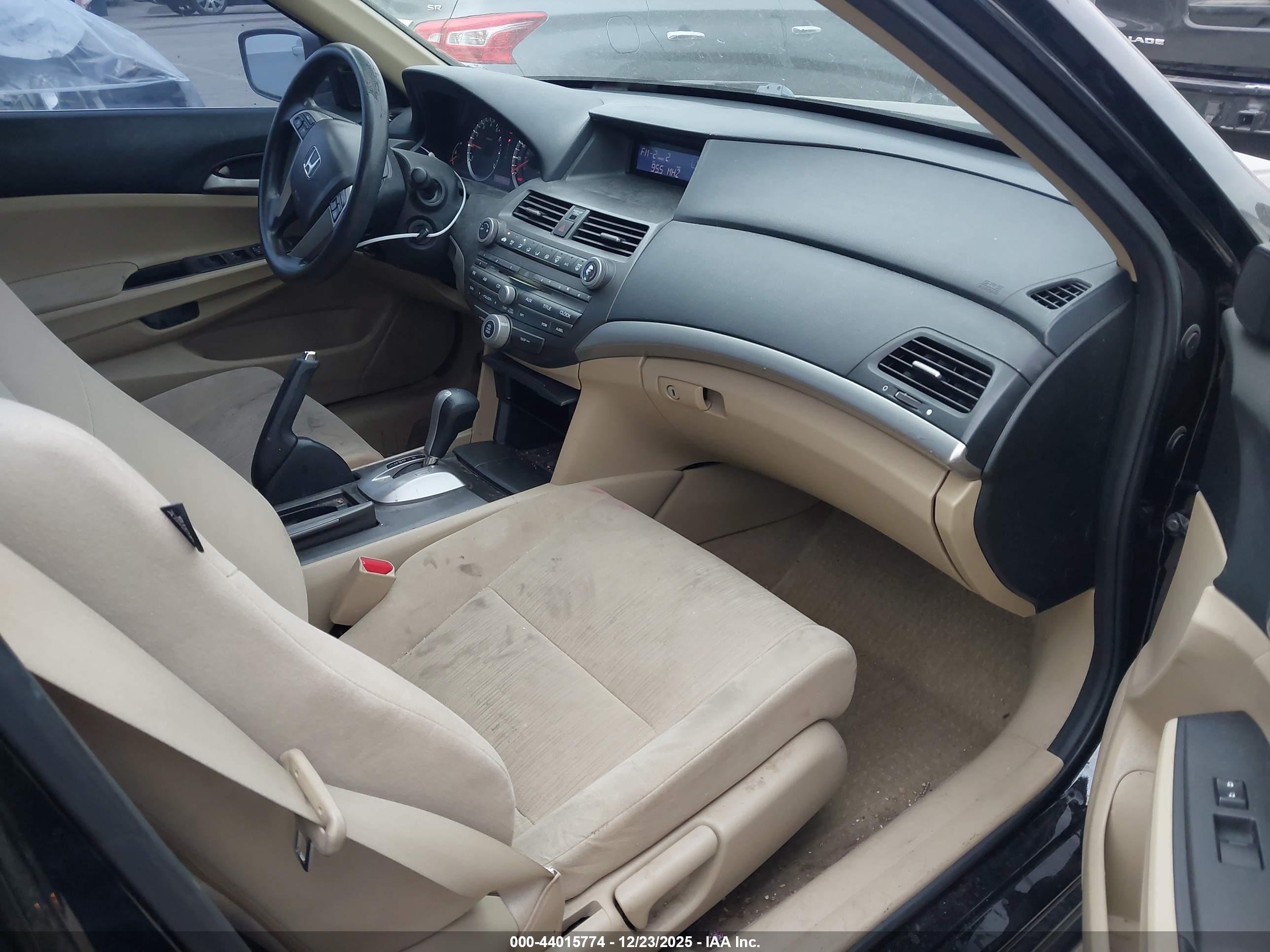 HONDA ACCORD image 5