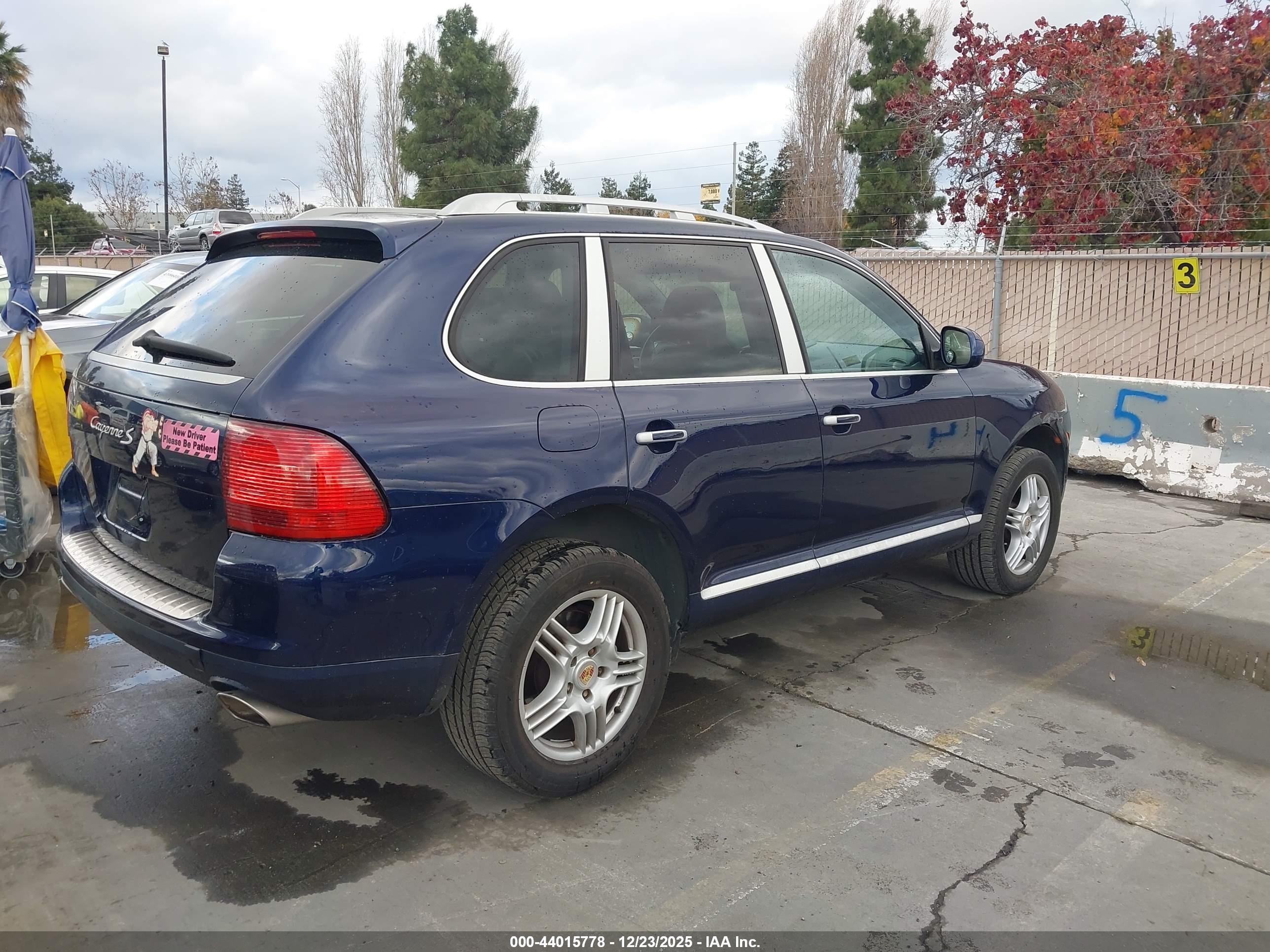 PORSCHE CAYENNE image 4
