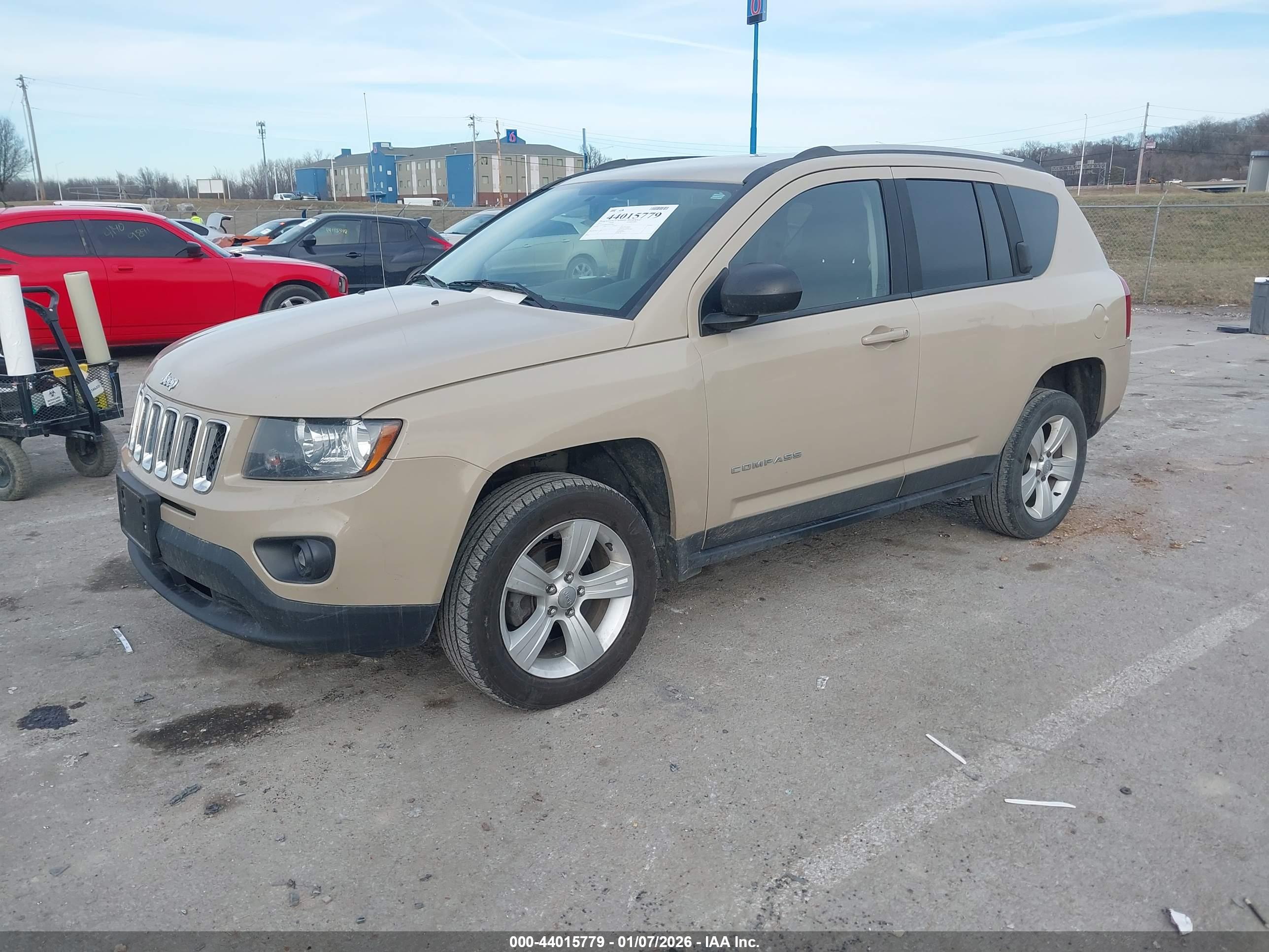 JEEP COMPASS image 2