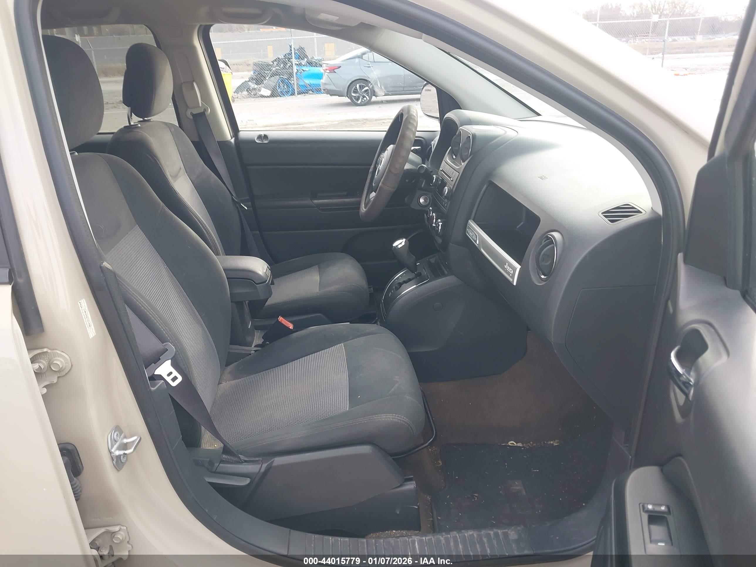 JEEP COMPASS image 5