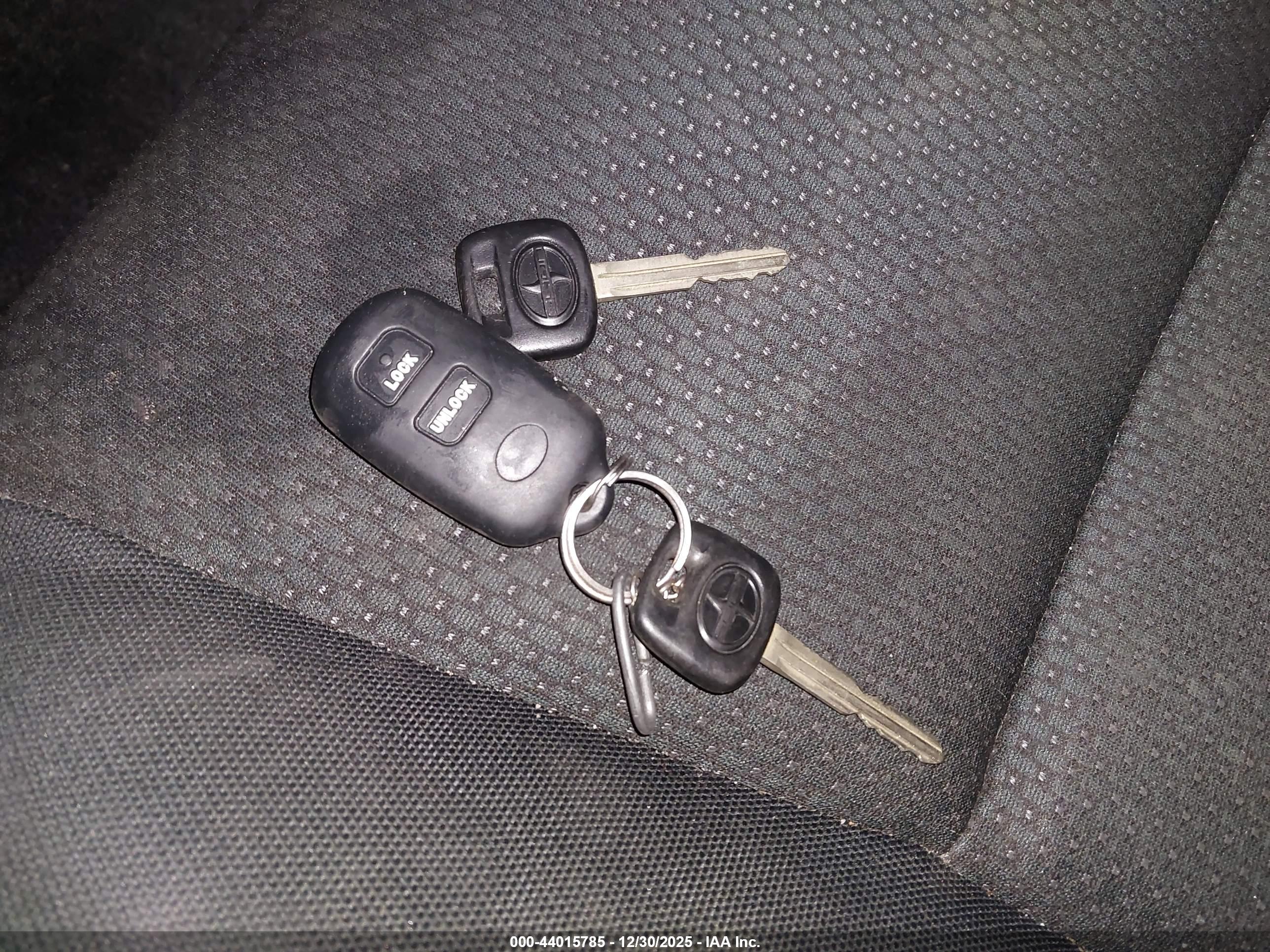 SCION XB image 11