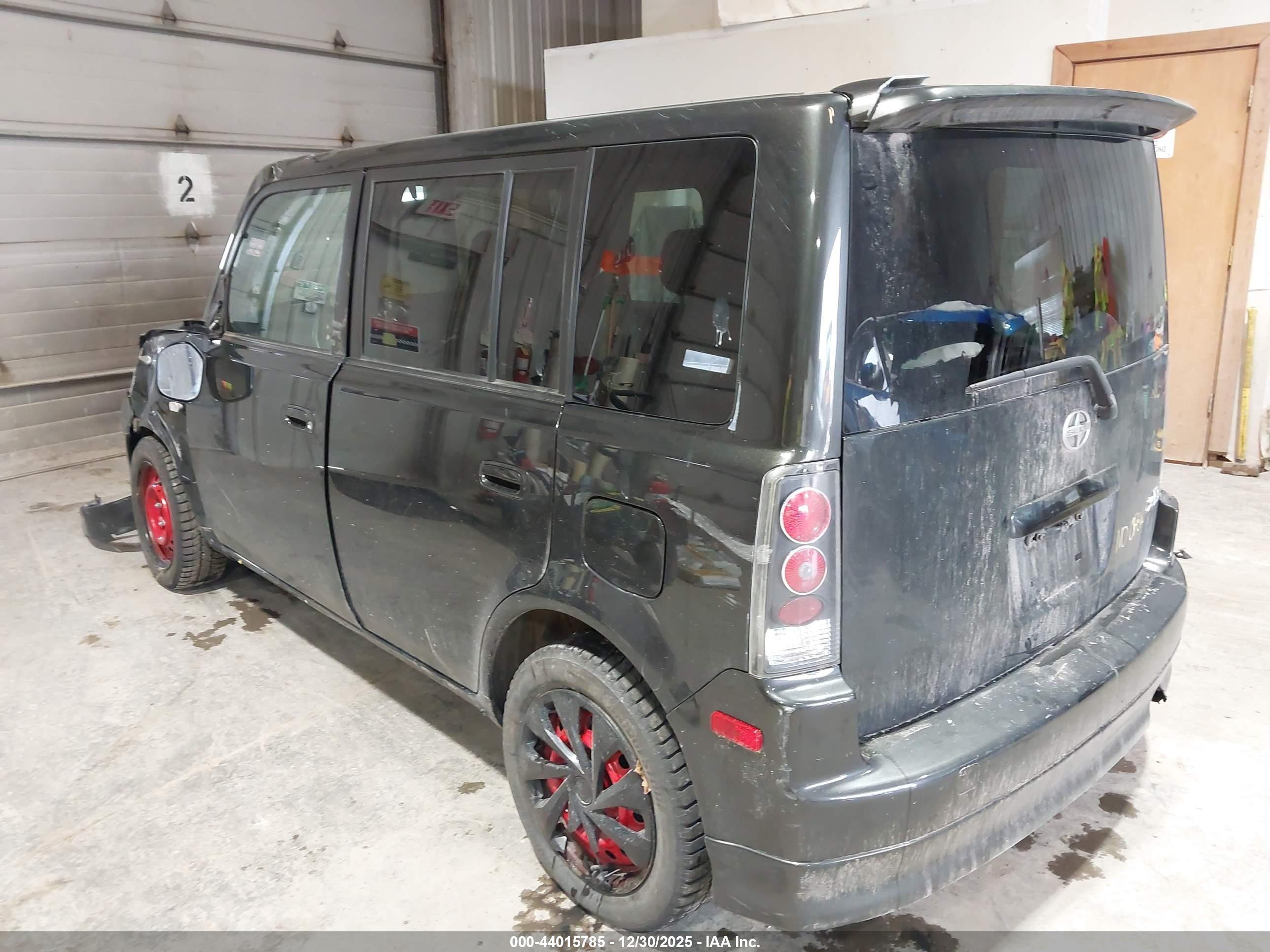 SCION XB image 3
