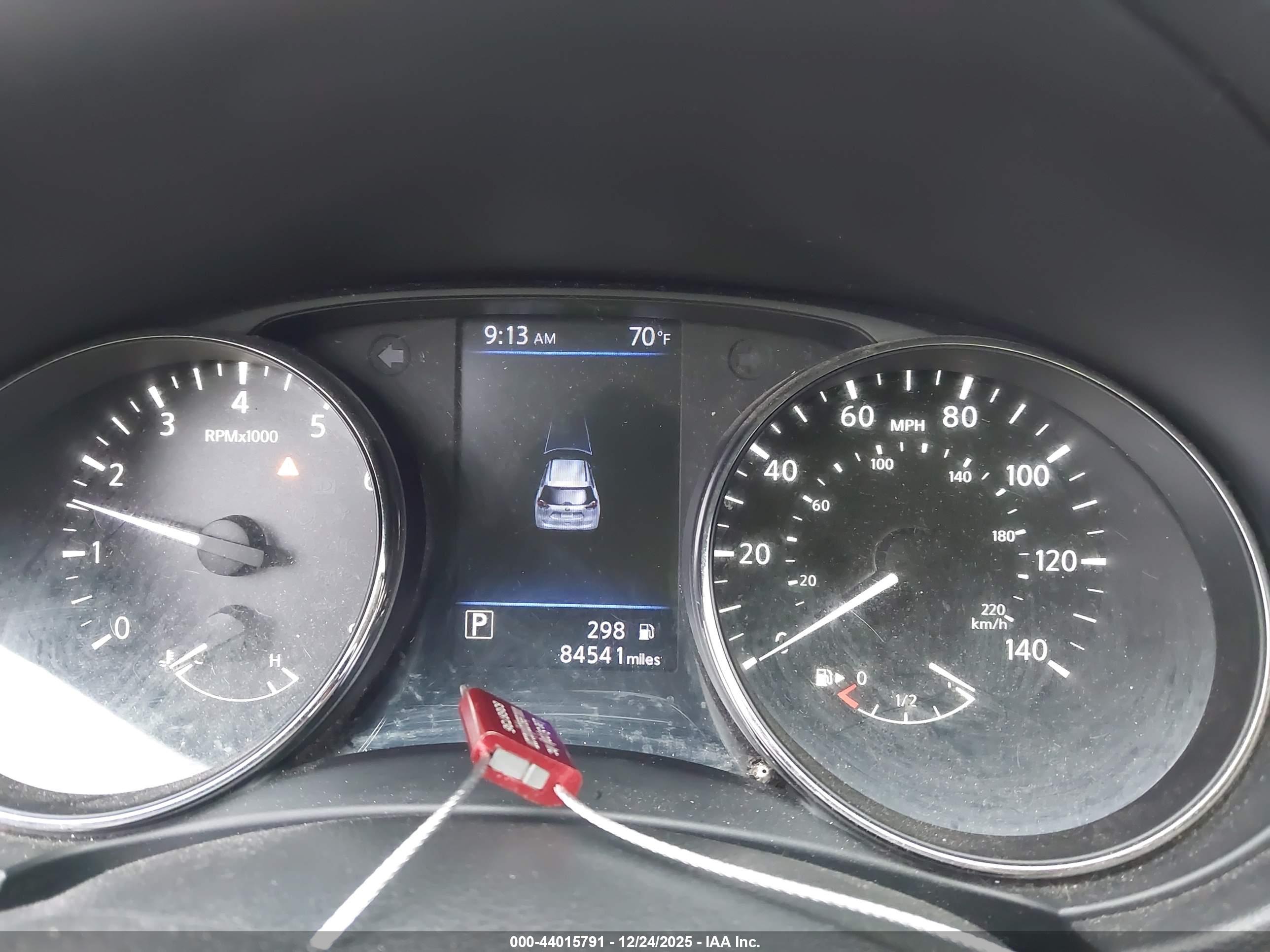 NISSAN ROGUE image 7