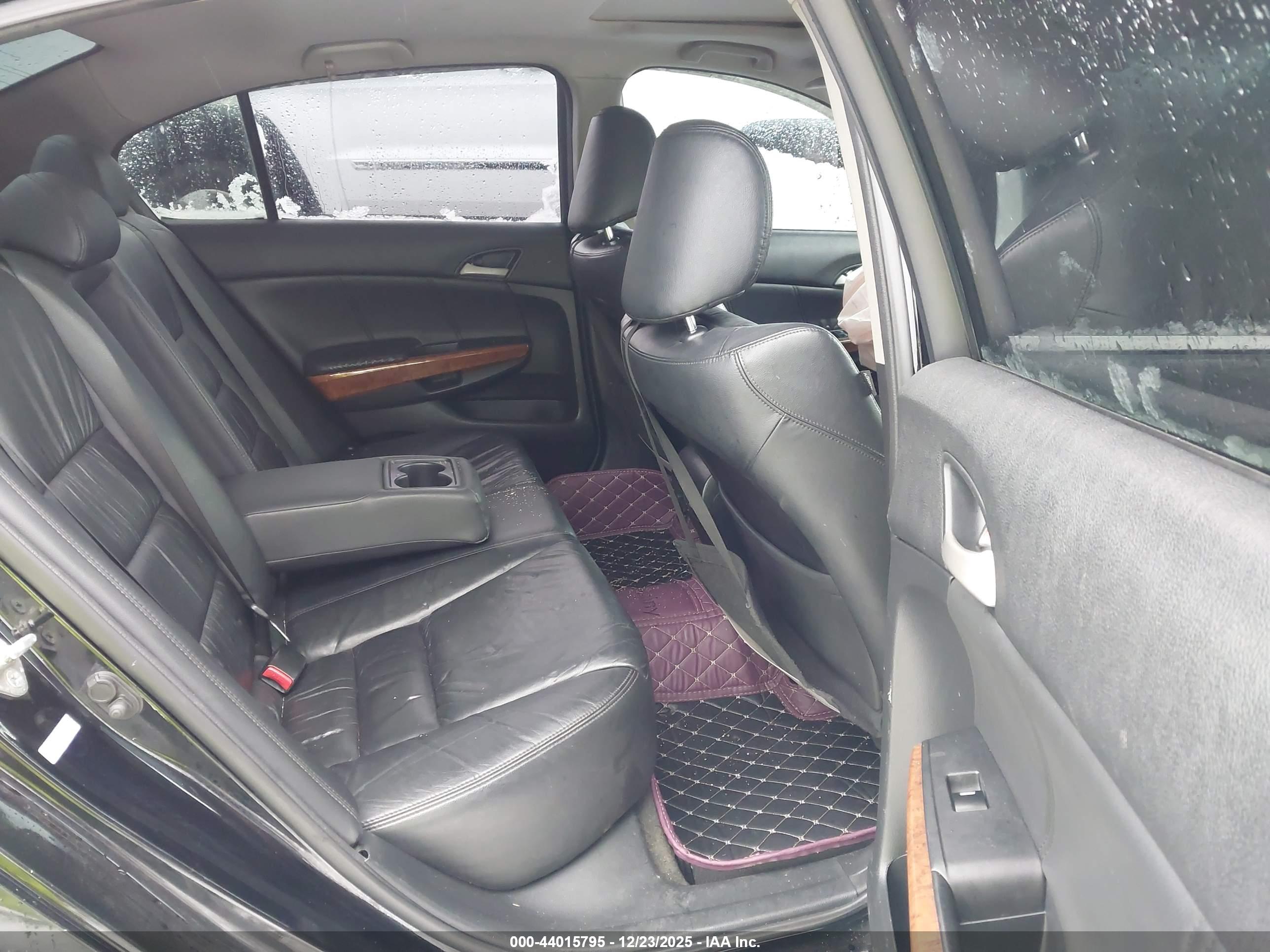 HONDA ACCORD image 8