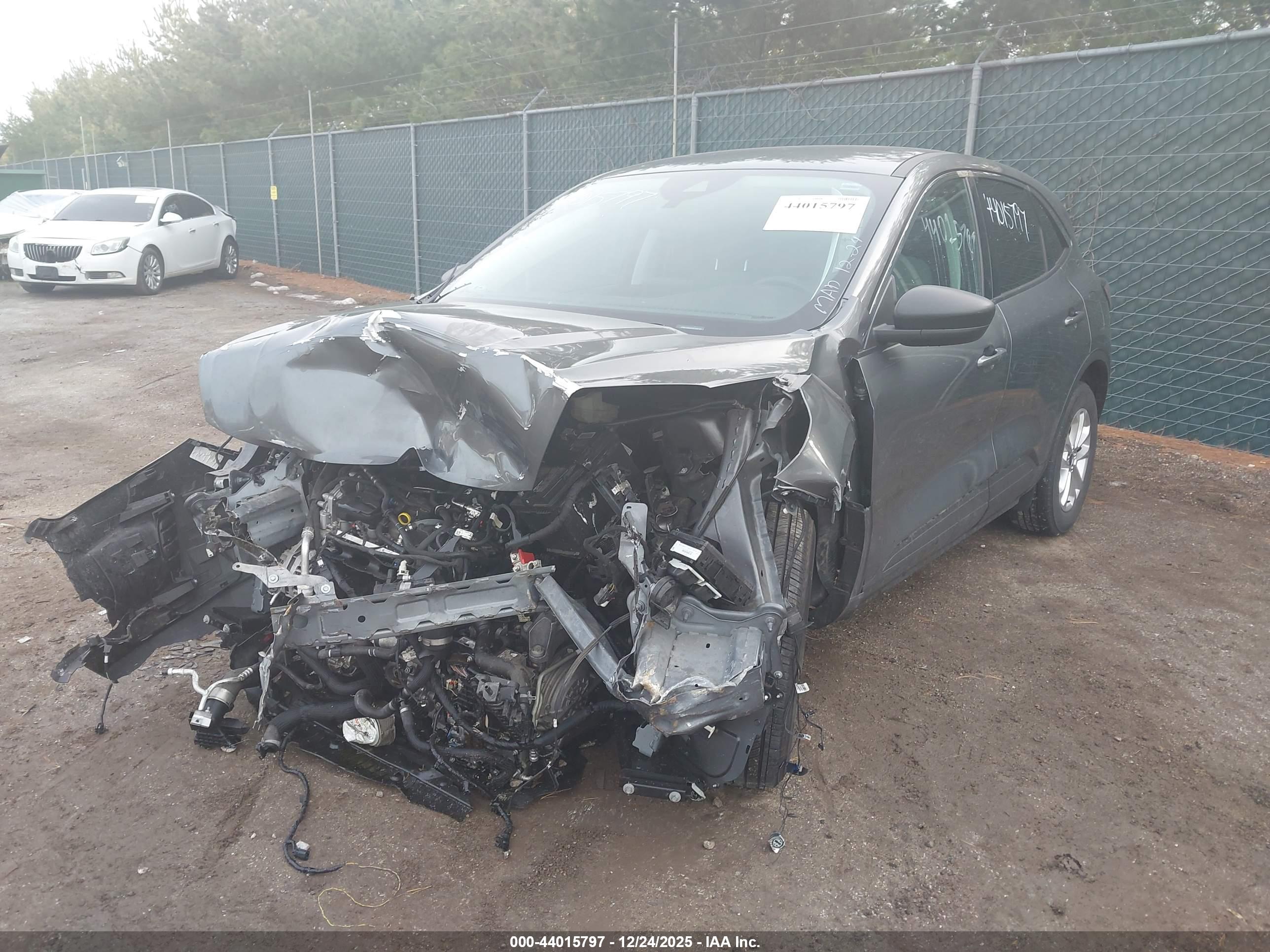 FORD ESCAPE image 6