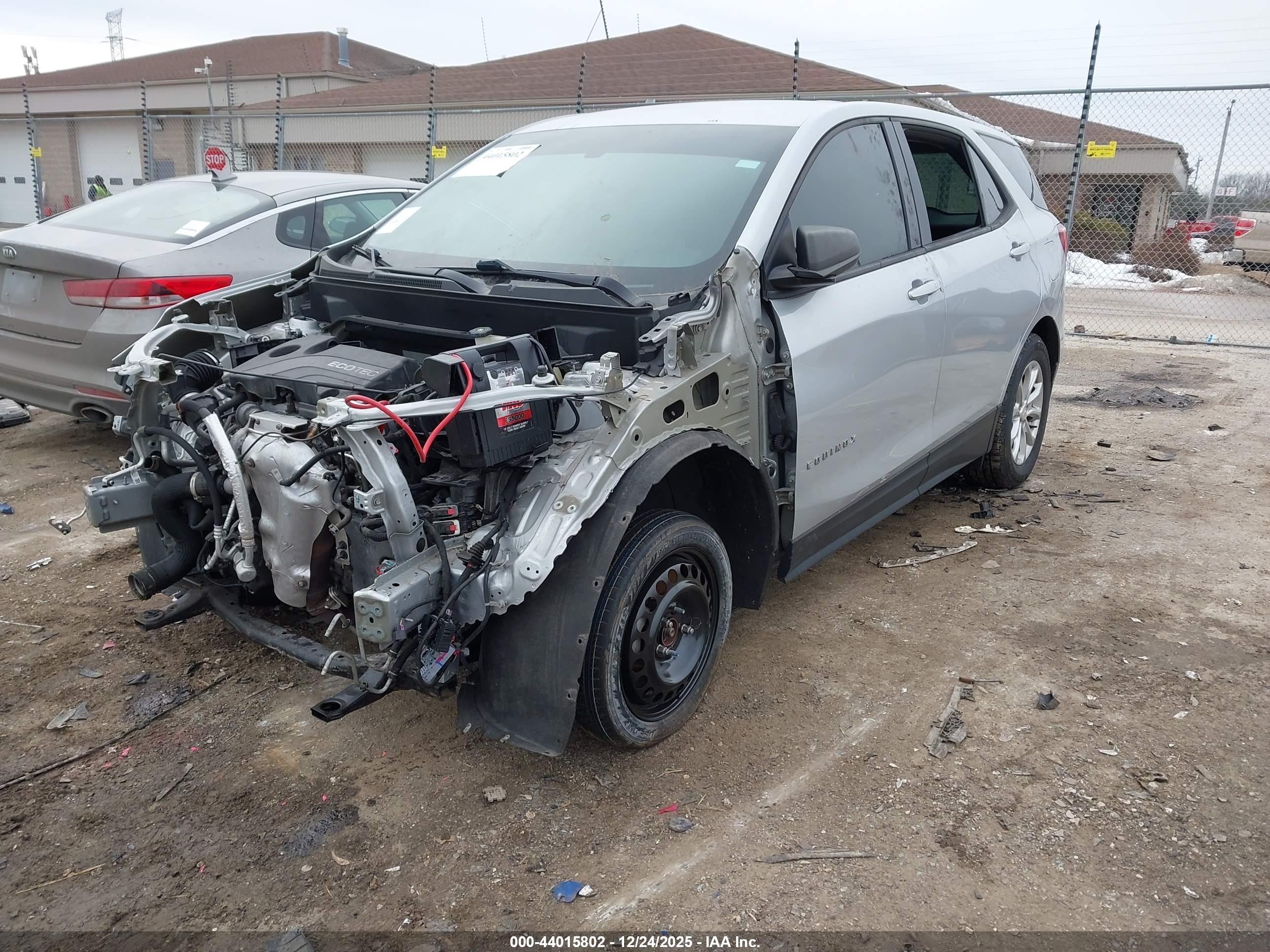 CHEVROLET EQUINOX image 2