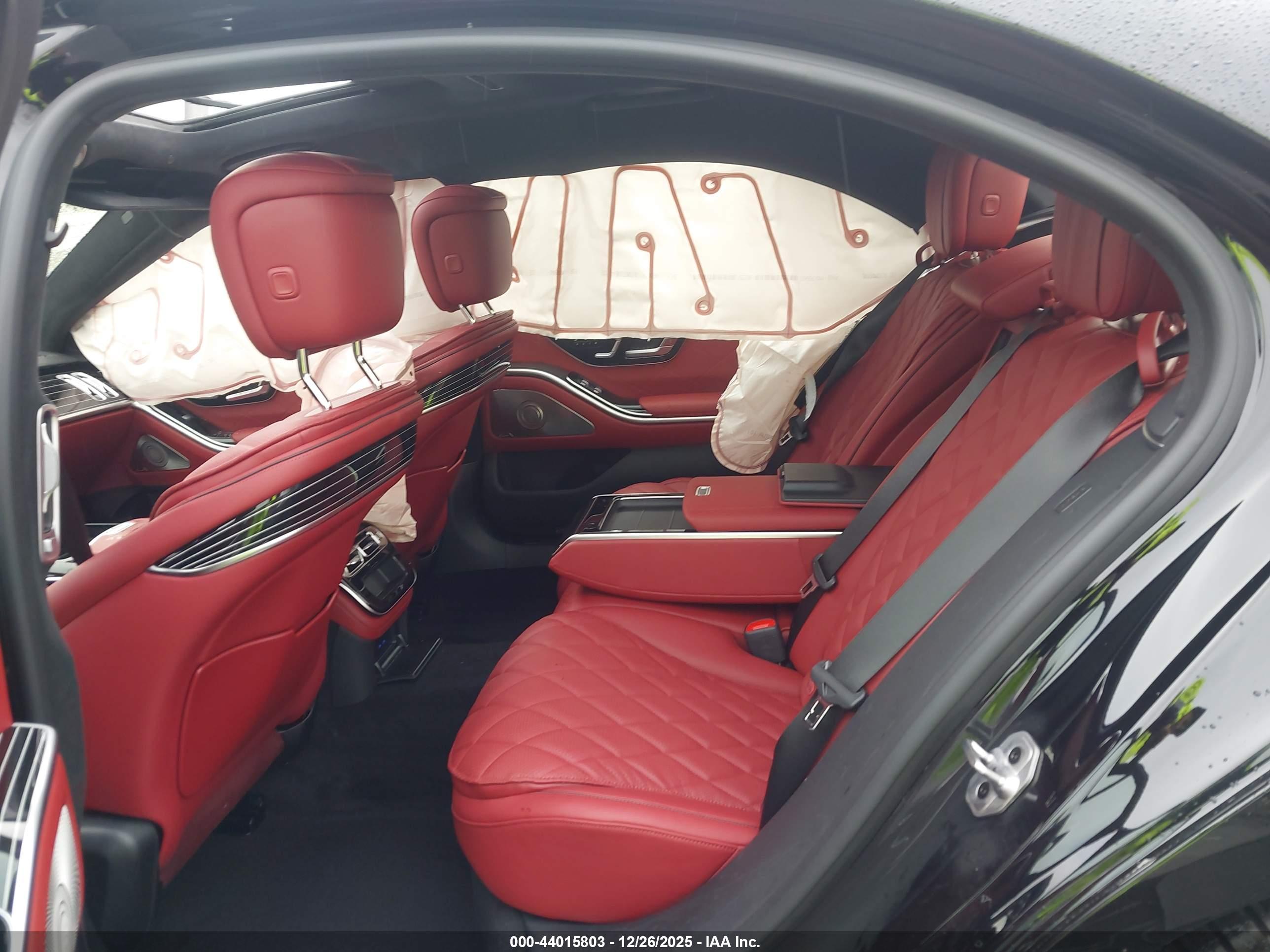 MERCEDES-BENZ S image 8