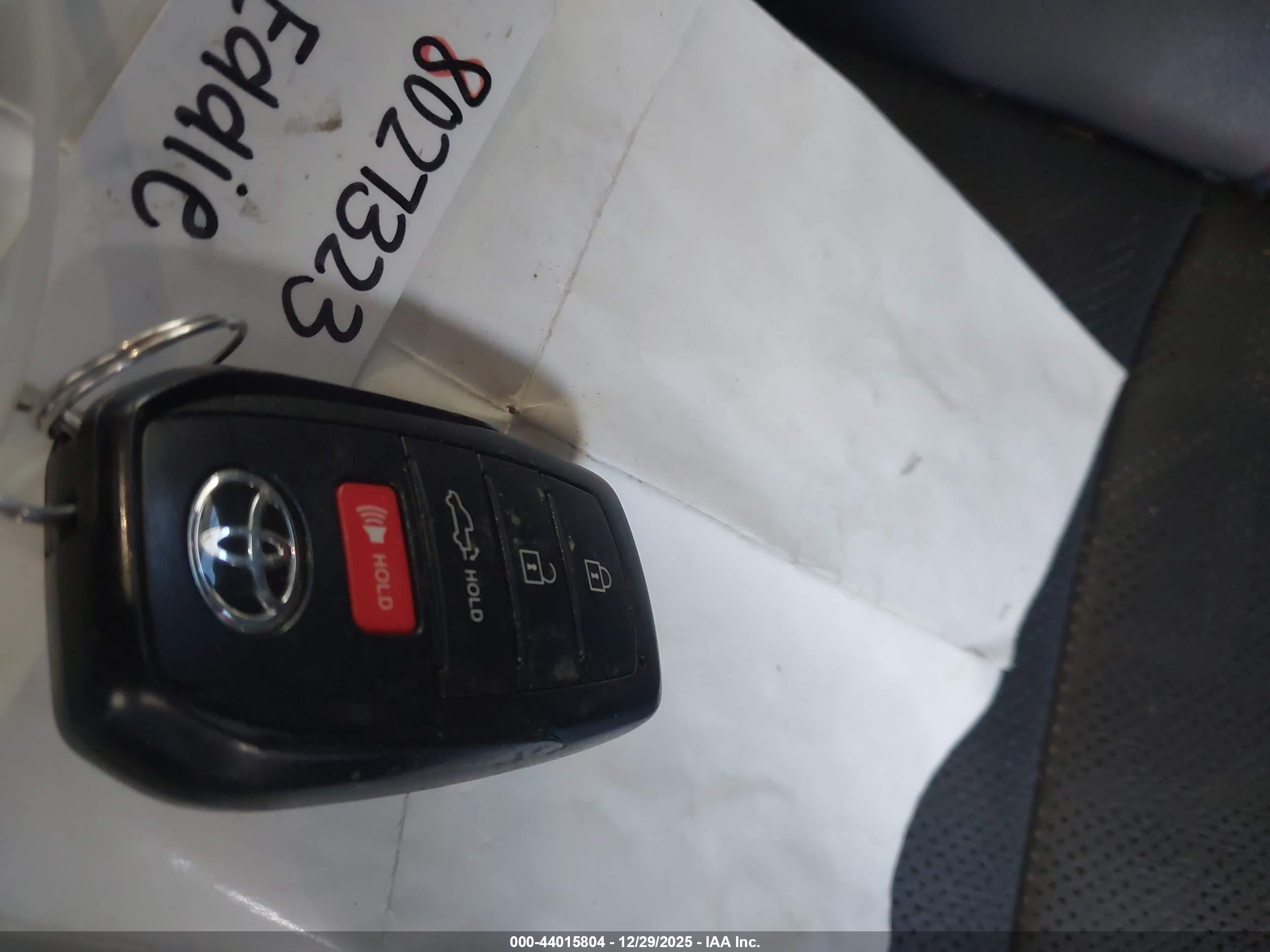 TOYOTA TACOMA image 11