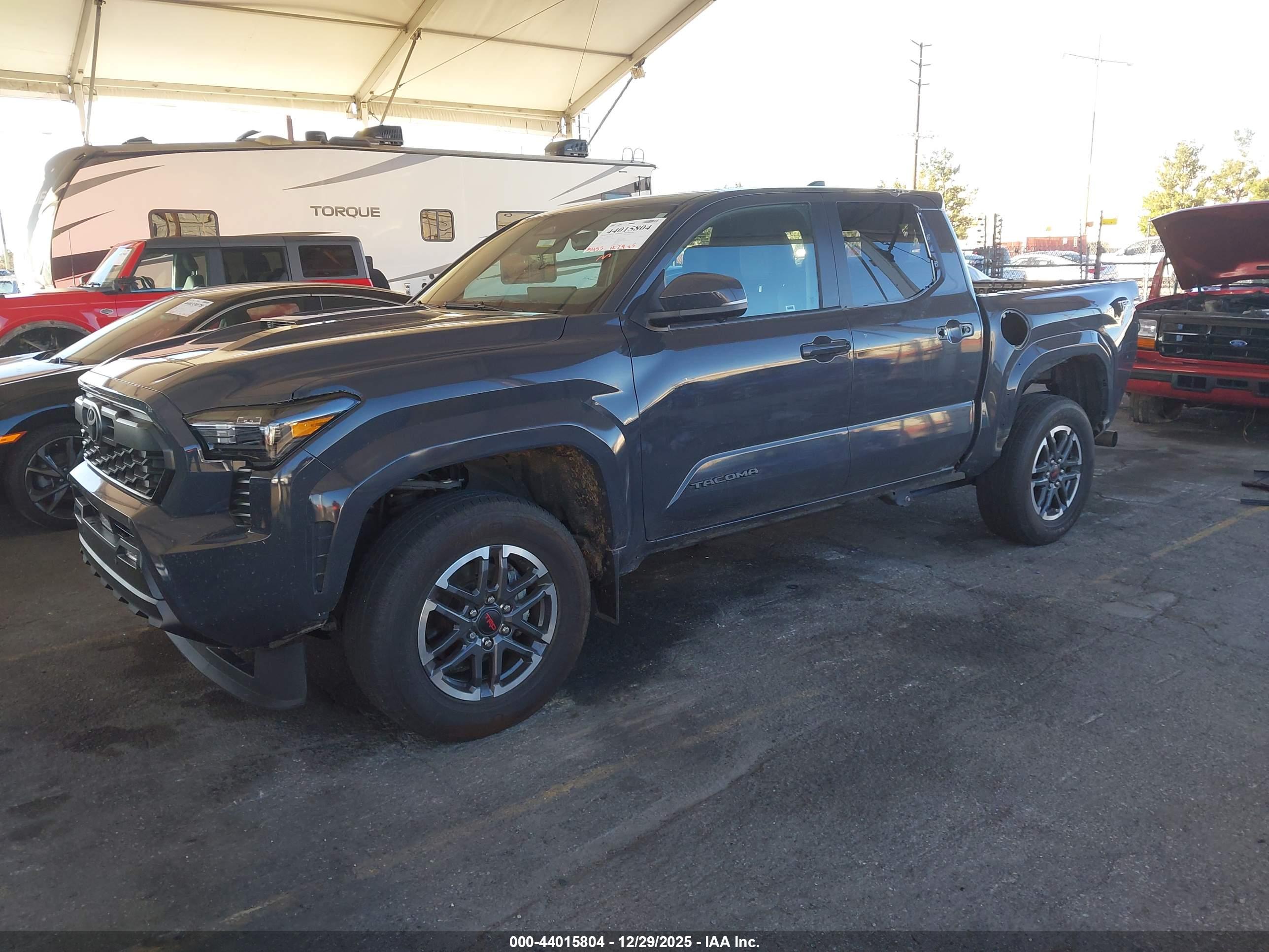 TOYOTA TACOMA image 2