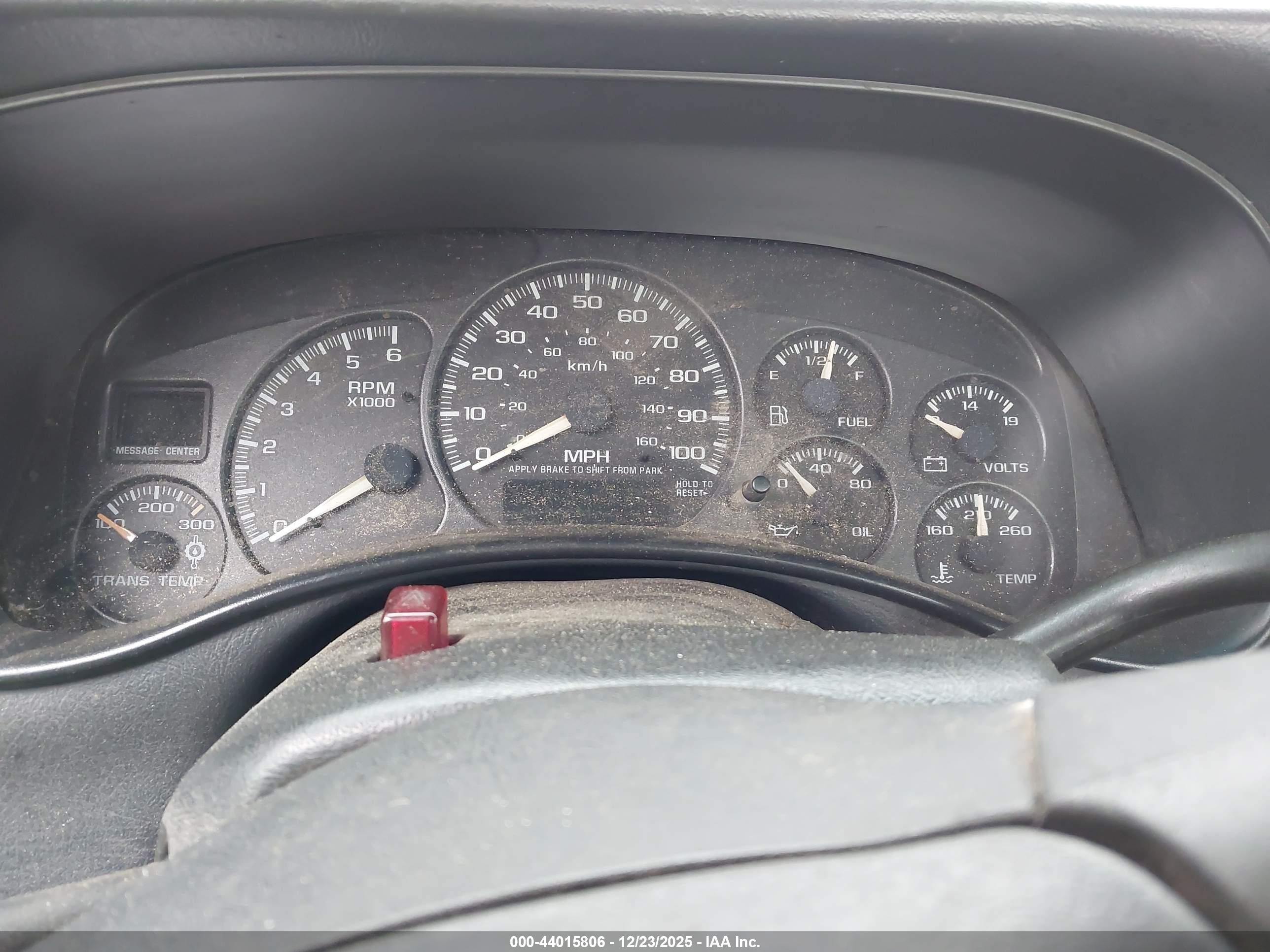 GMC SIERRA image 7