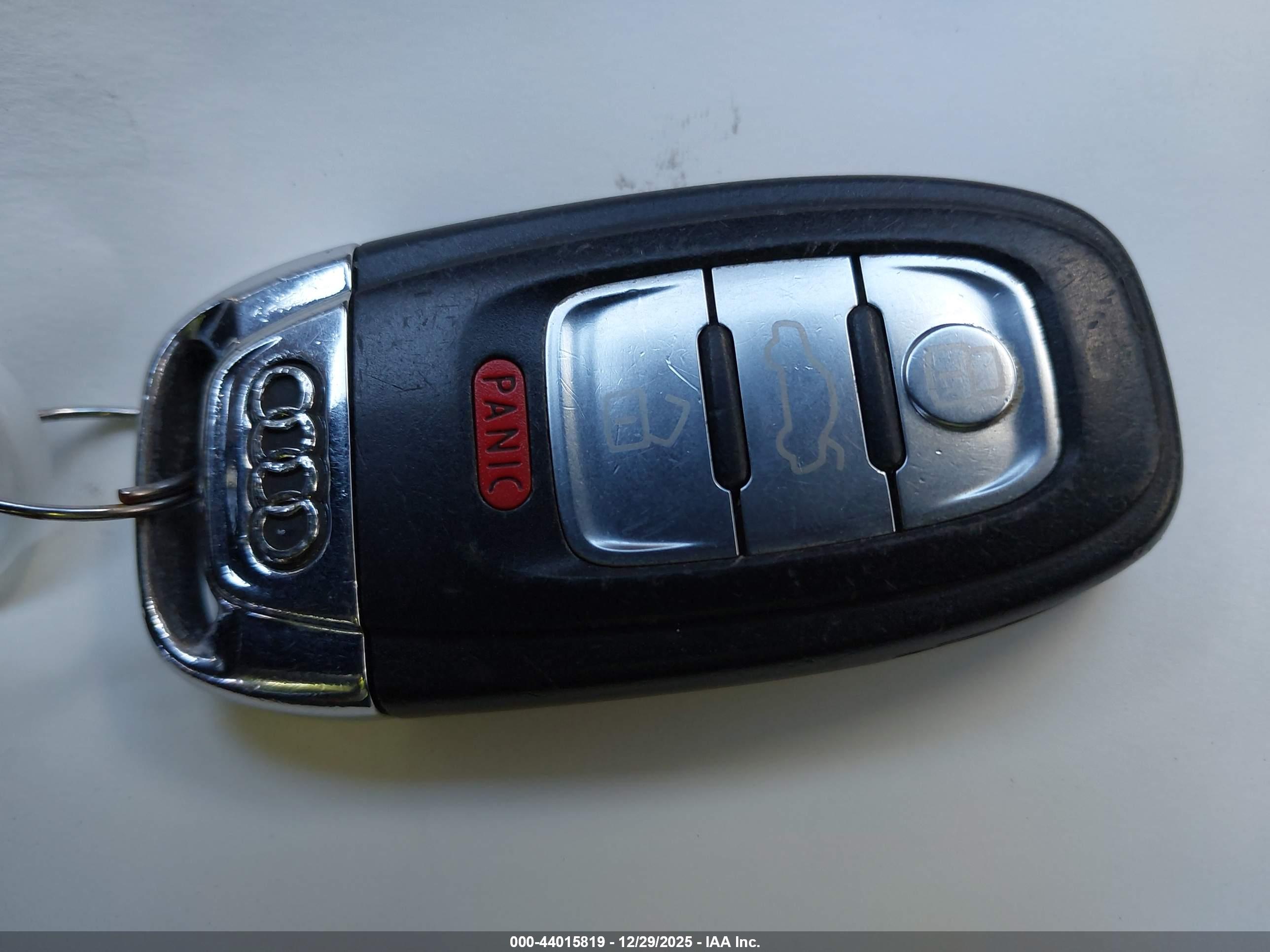 AUDI A6 image 11