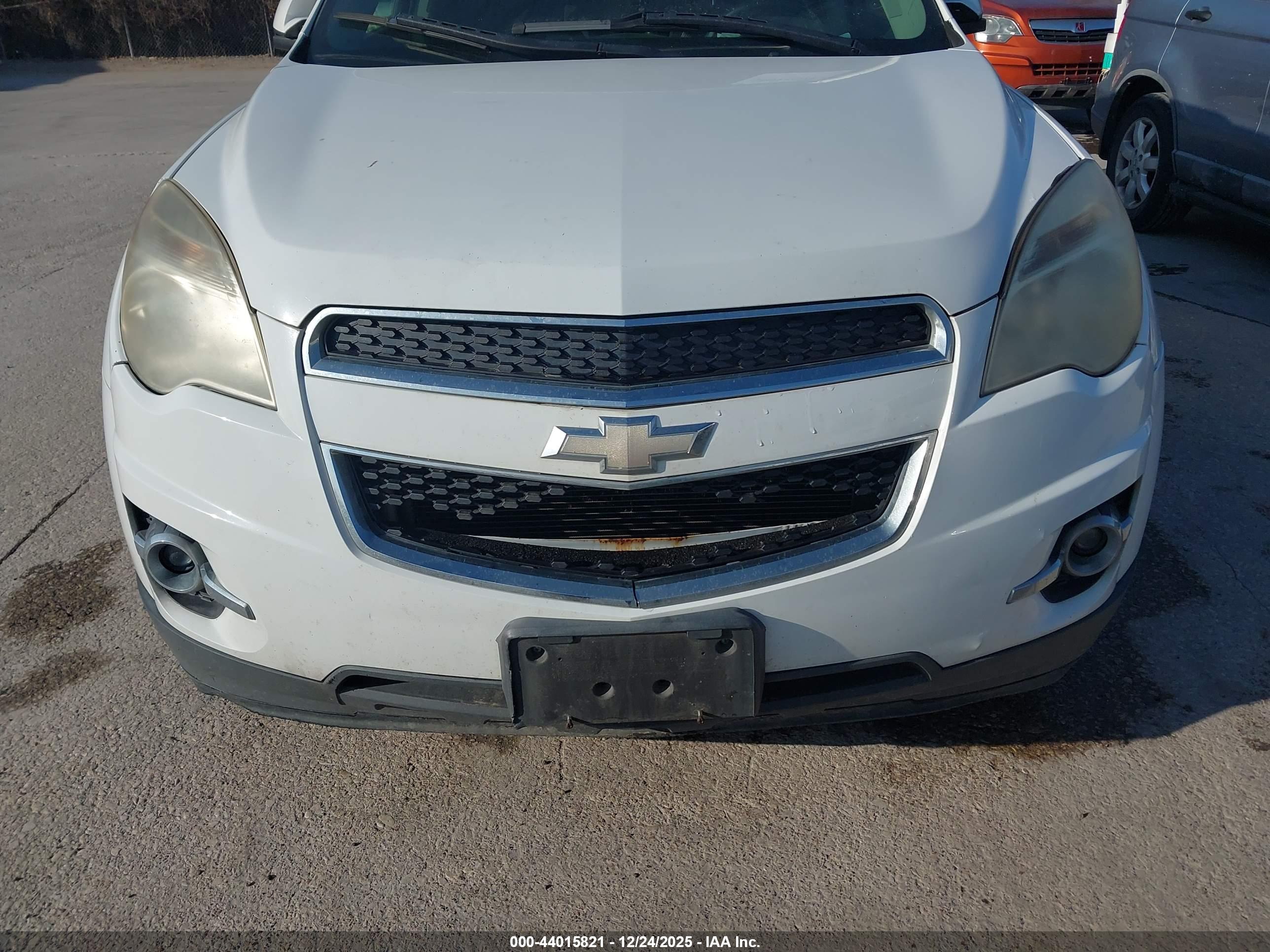 CHEVROLET EQUINOX image 6