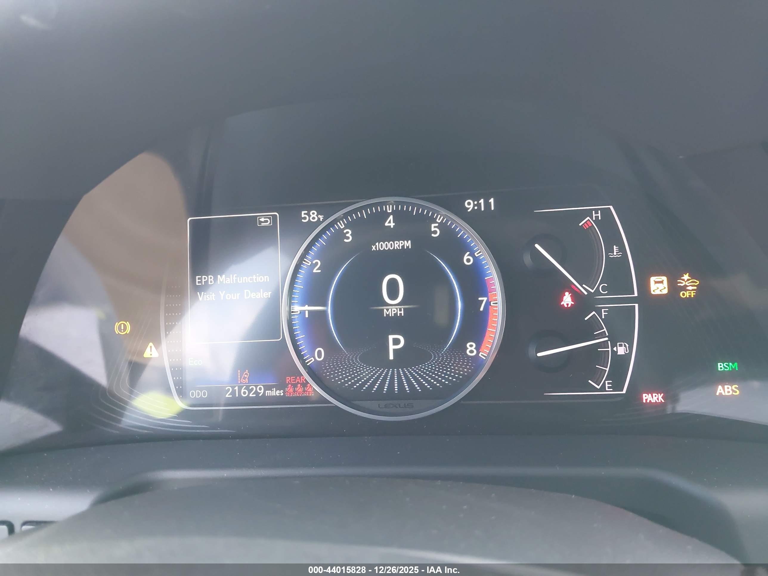 LEXUS ES image 7
