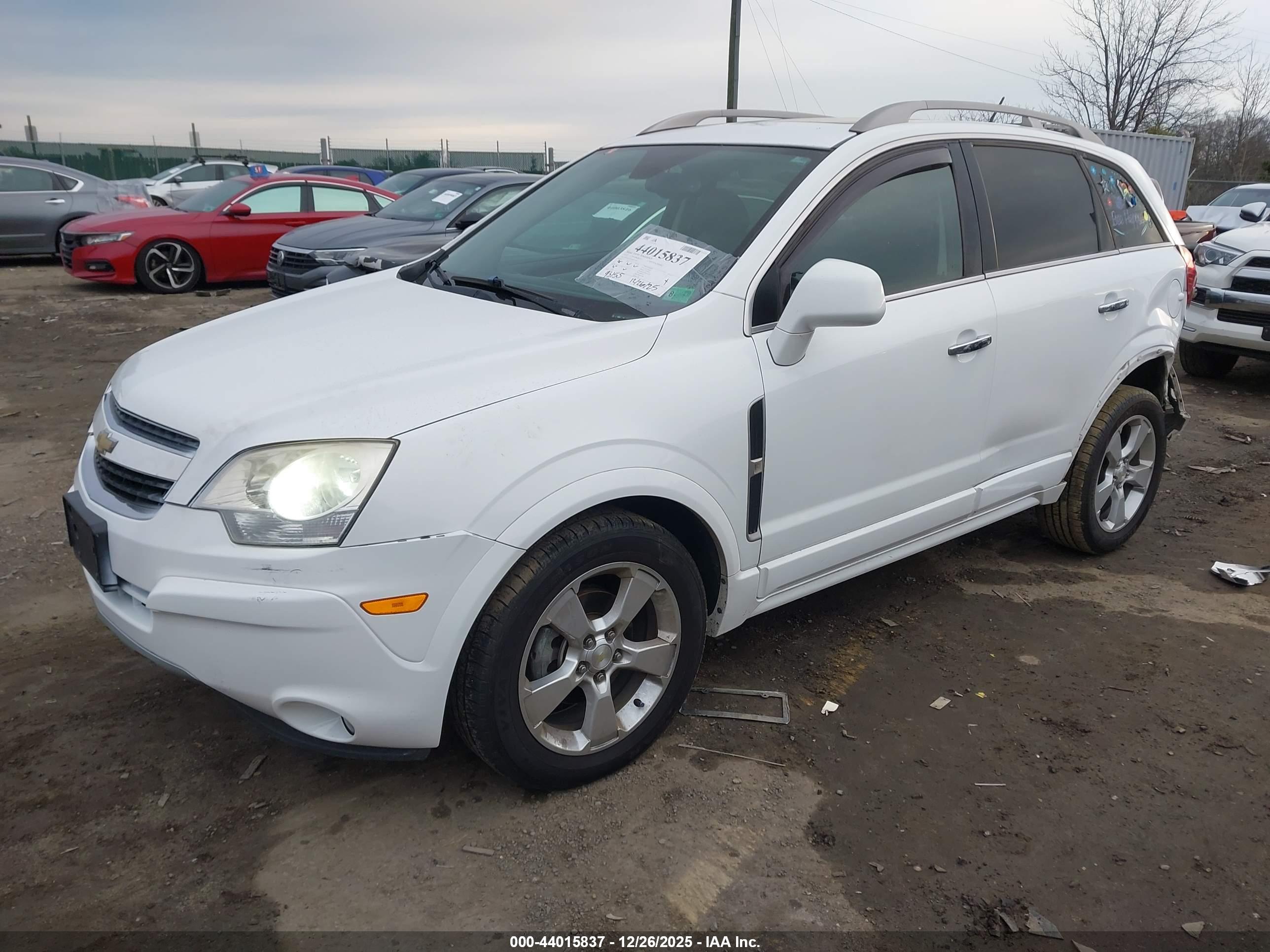 CHEVROLET CAPTIVA image 2