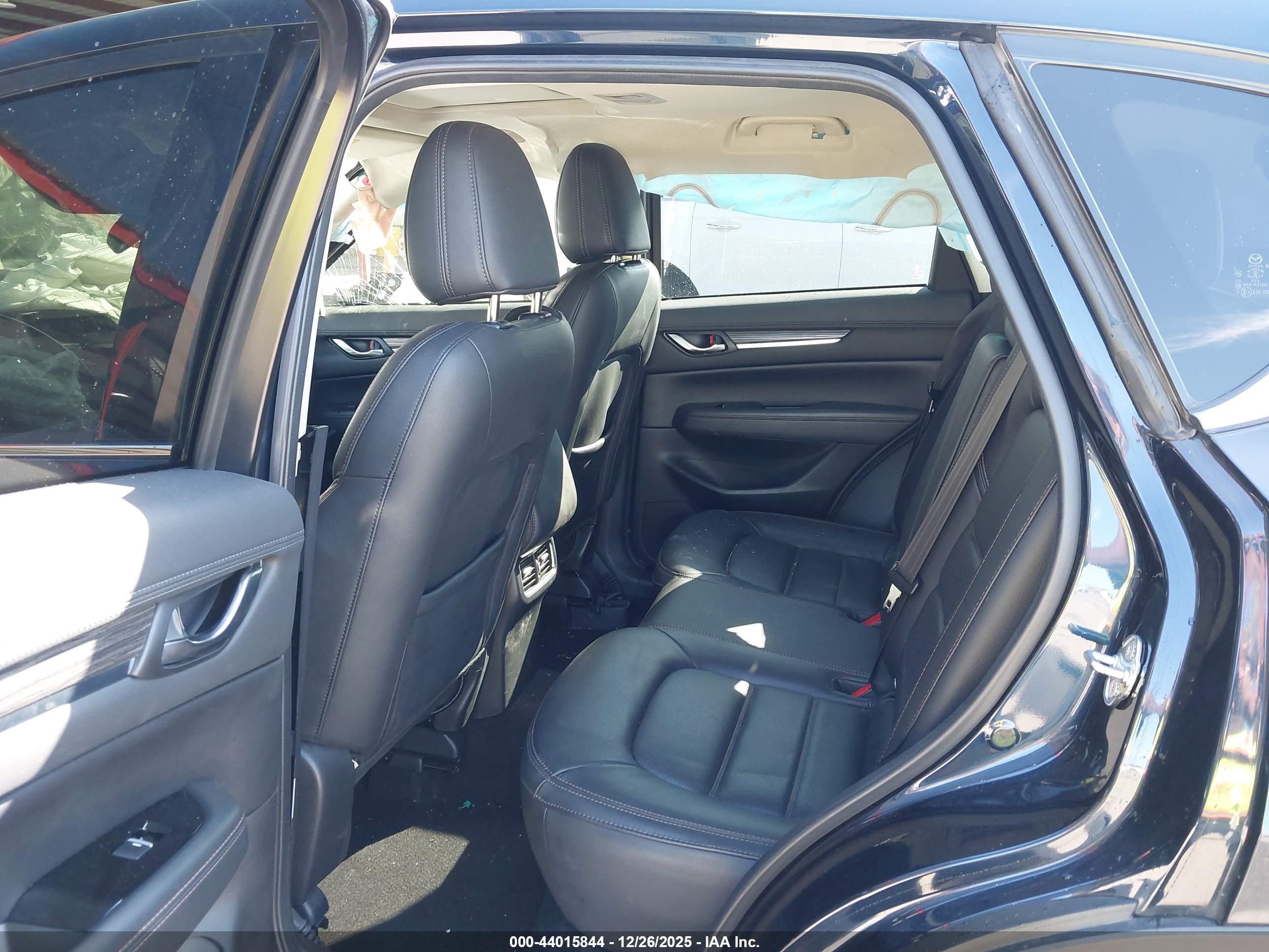 MAZDA CX-5 image 8
