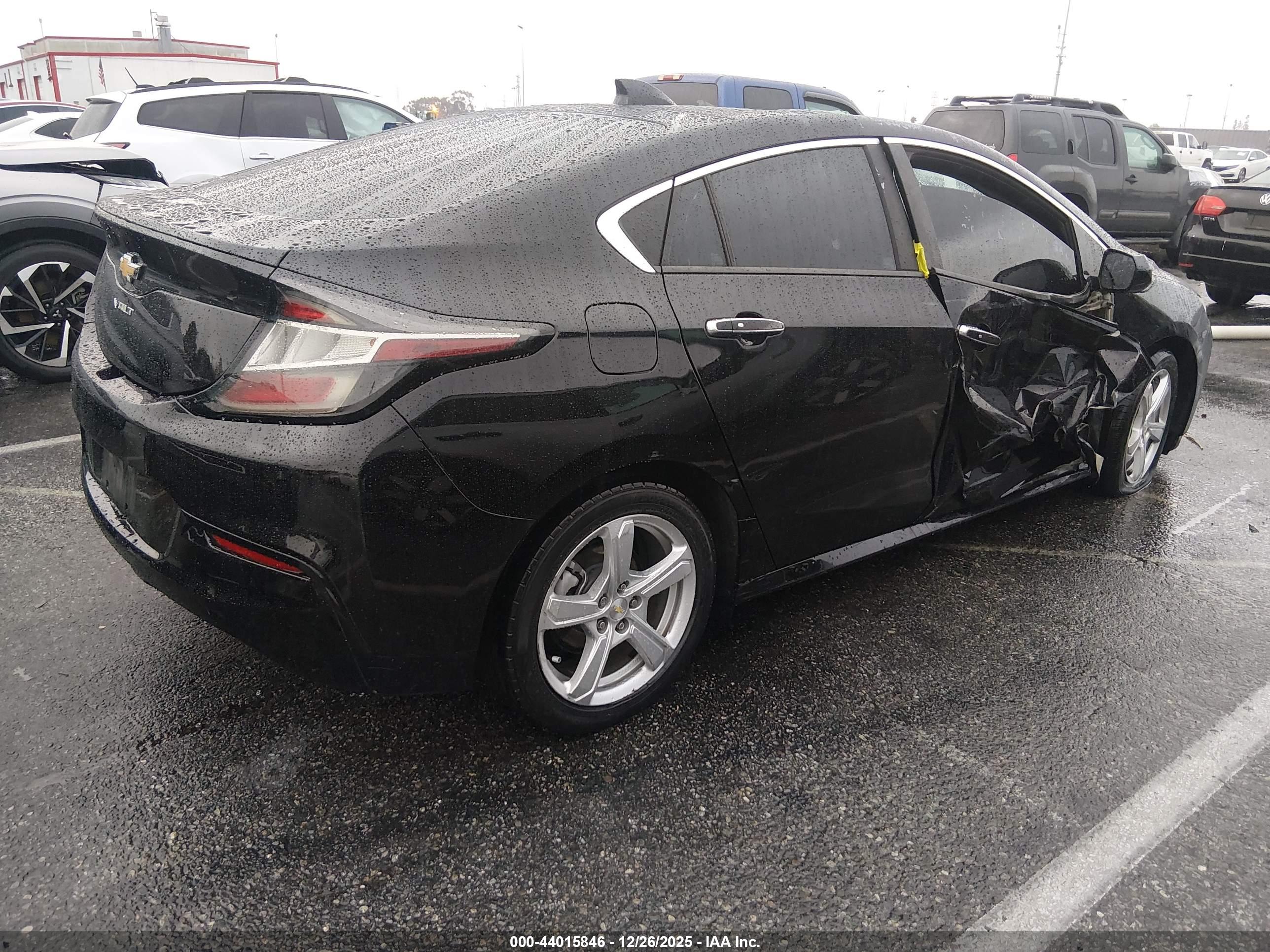 CHEVROLET VOLT image 4