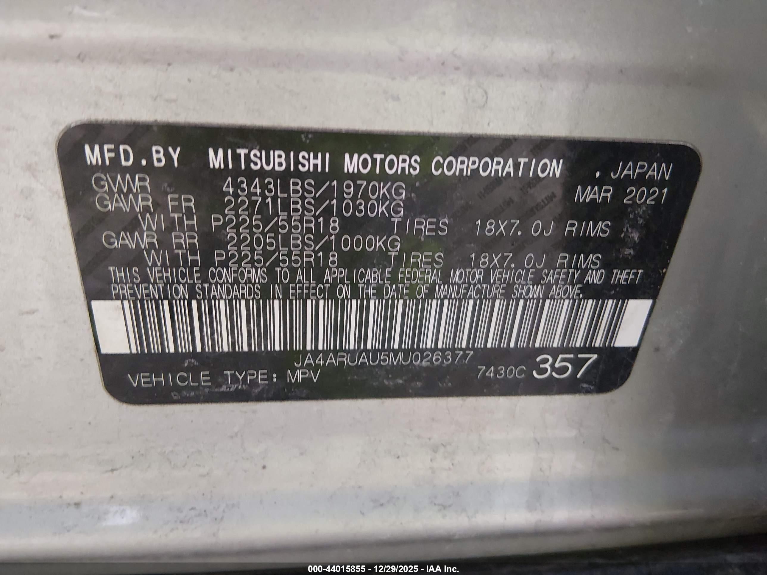 MITSUBISHI OUTLANDER image 9