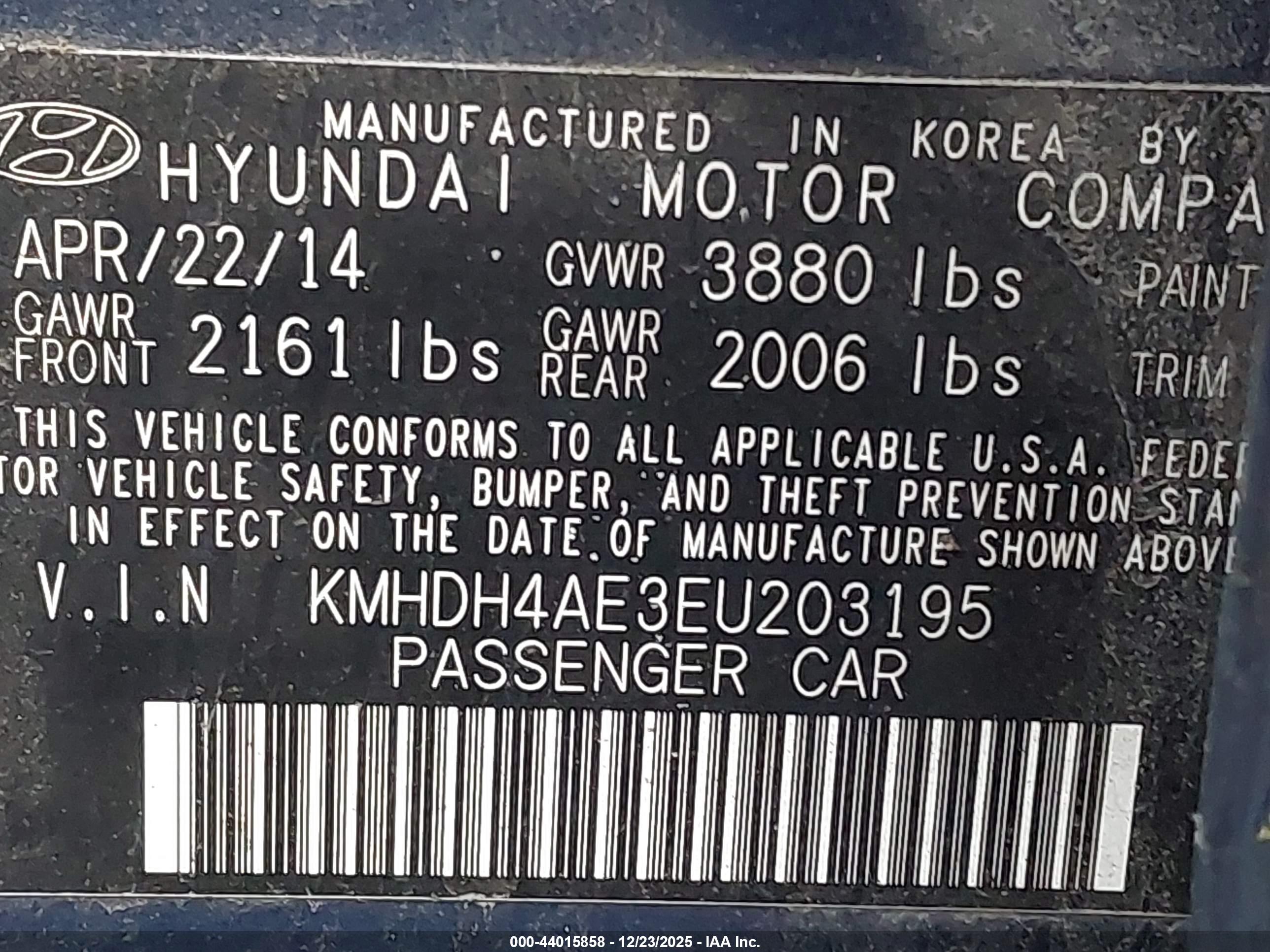 HYUNDAI ELANTRA image 9