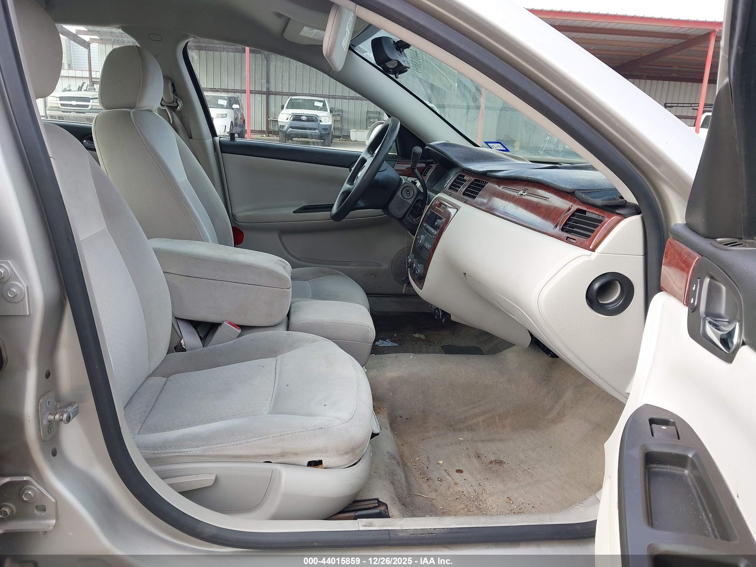 CHEVROLET IMPALA image 5