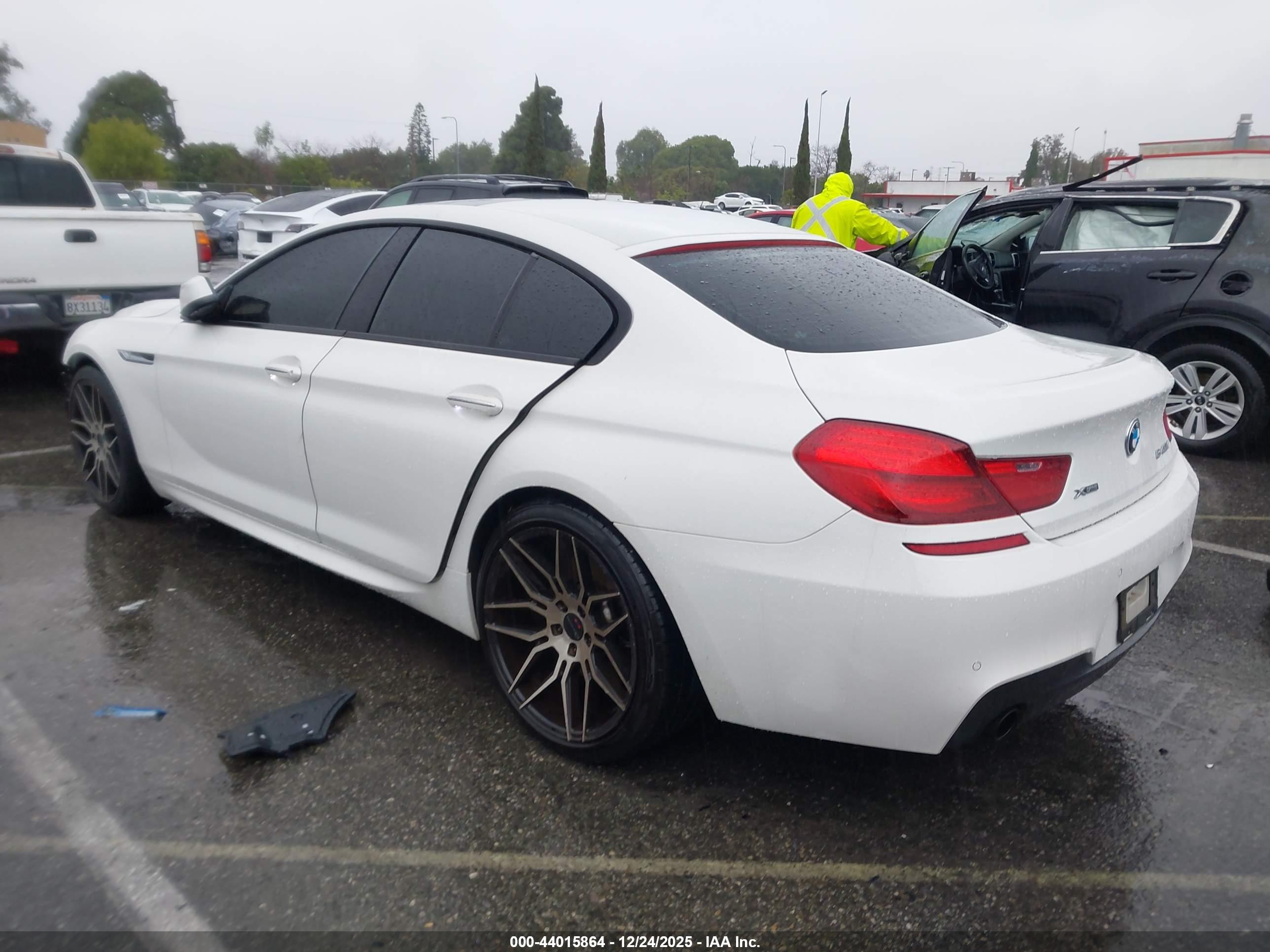 BMW 640I image 3