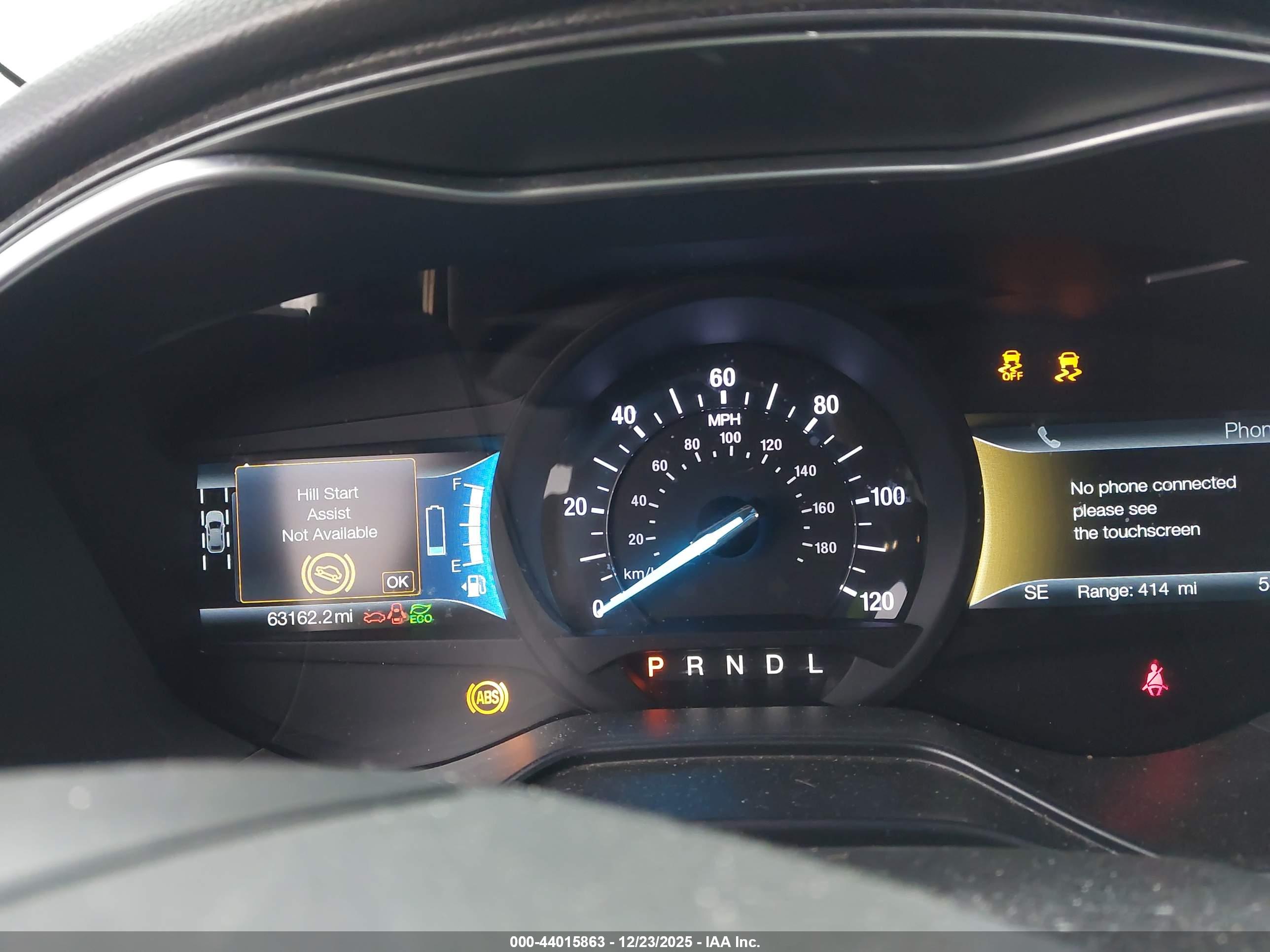 FORD FUSION image 7