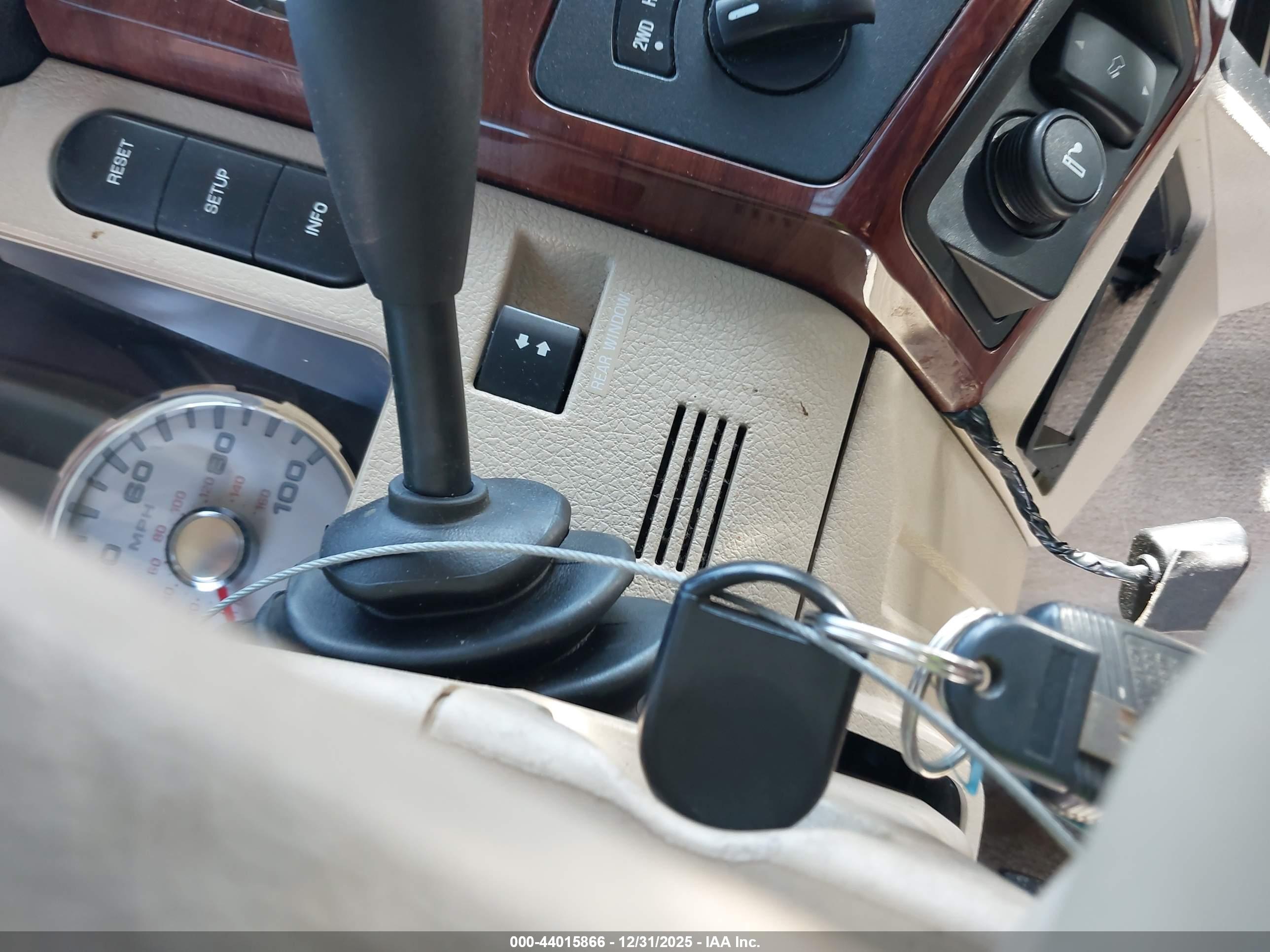 FORD F-250 image 11