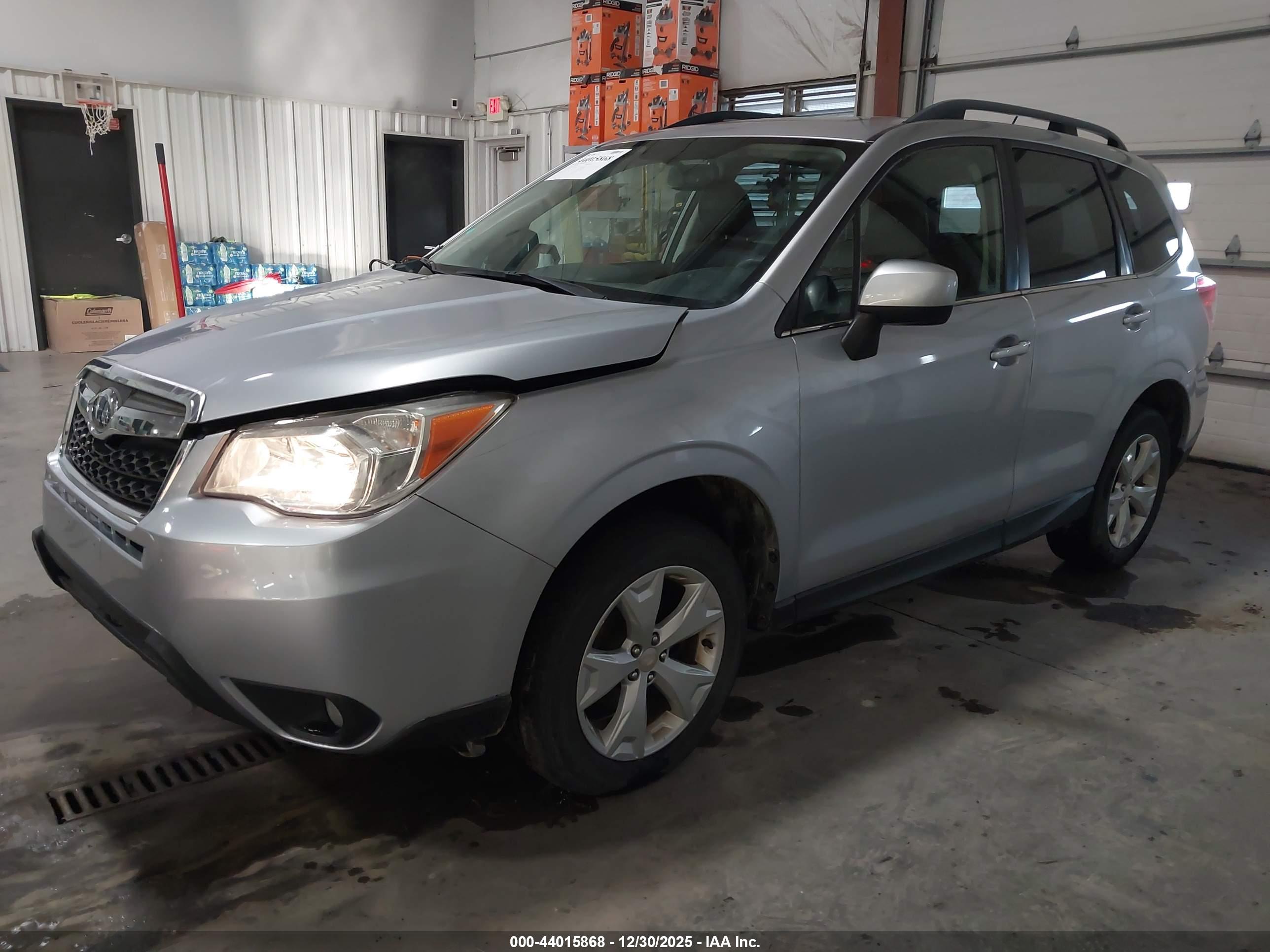 SUBARU FORESTER image 2