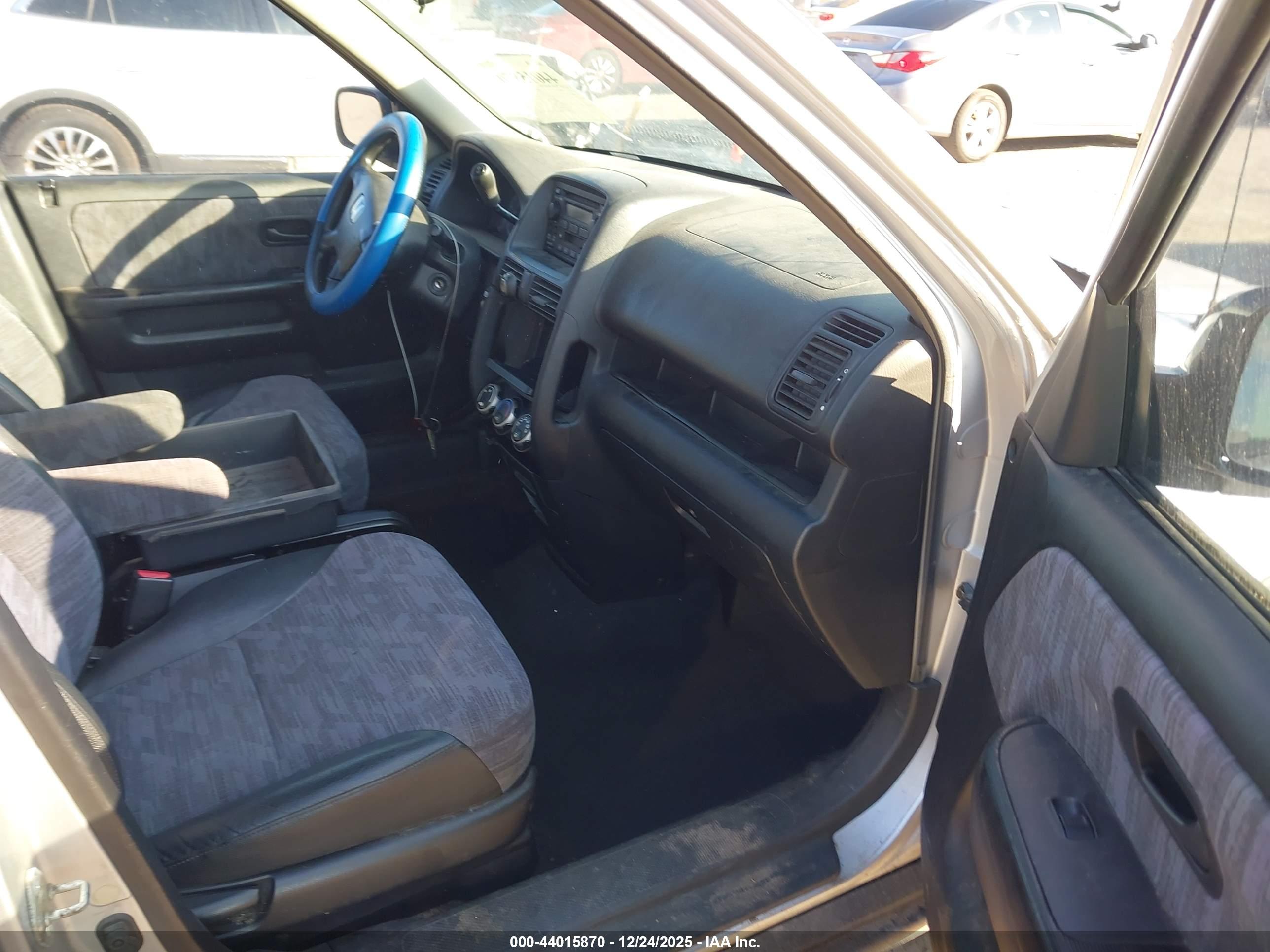 HONDA CR-V image 5