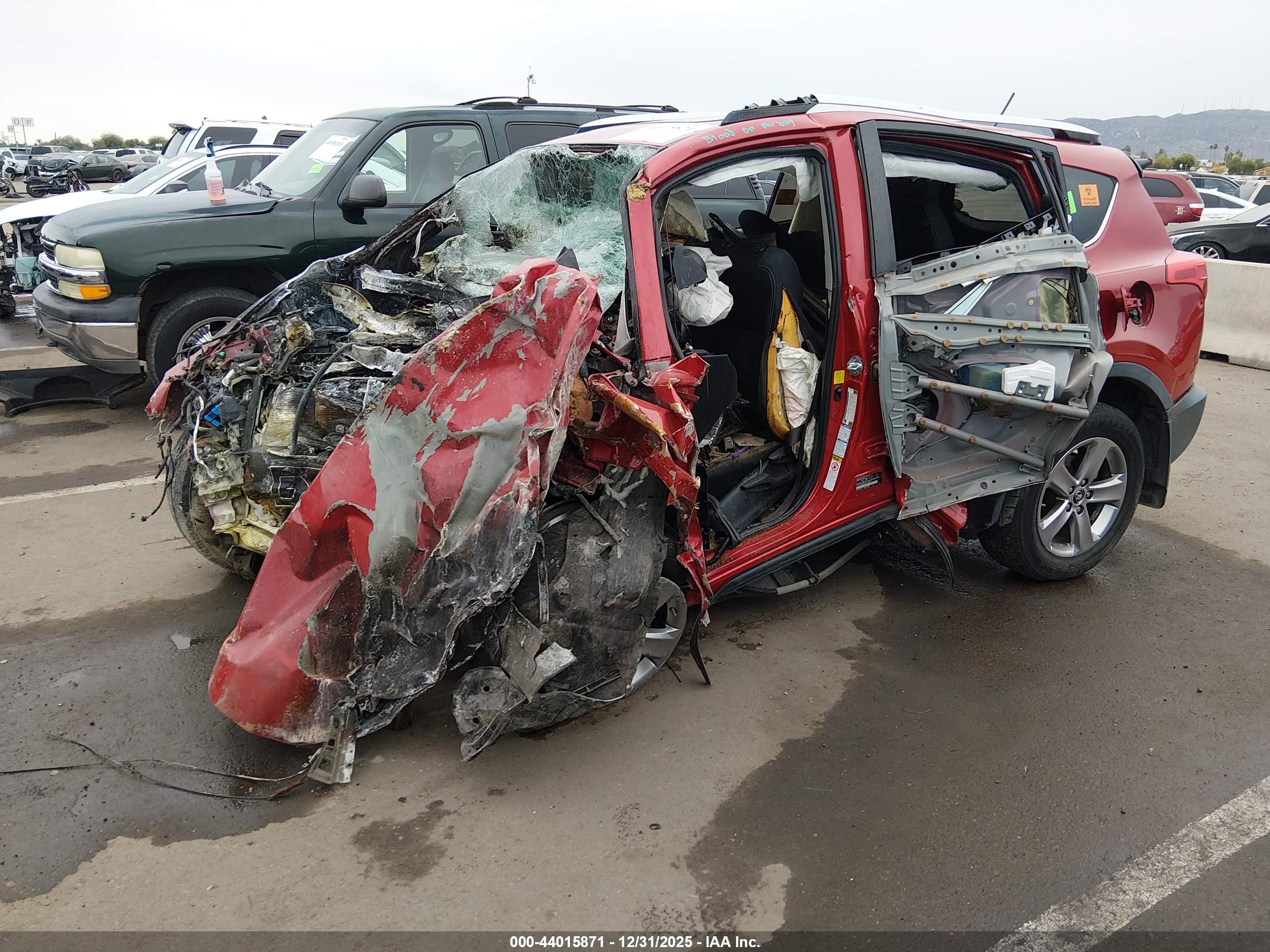 TOYOTA RAV4 image 2