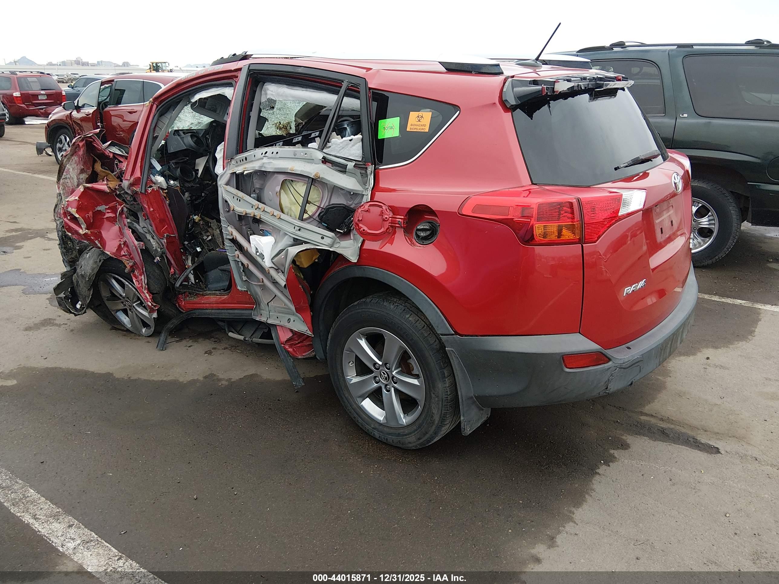 TOYOTA RAV4 image 3