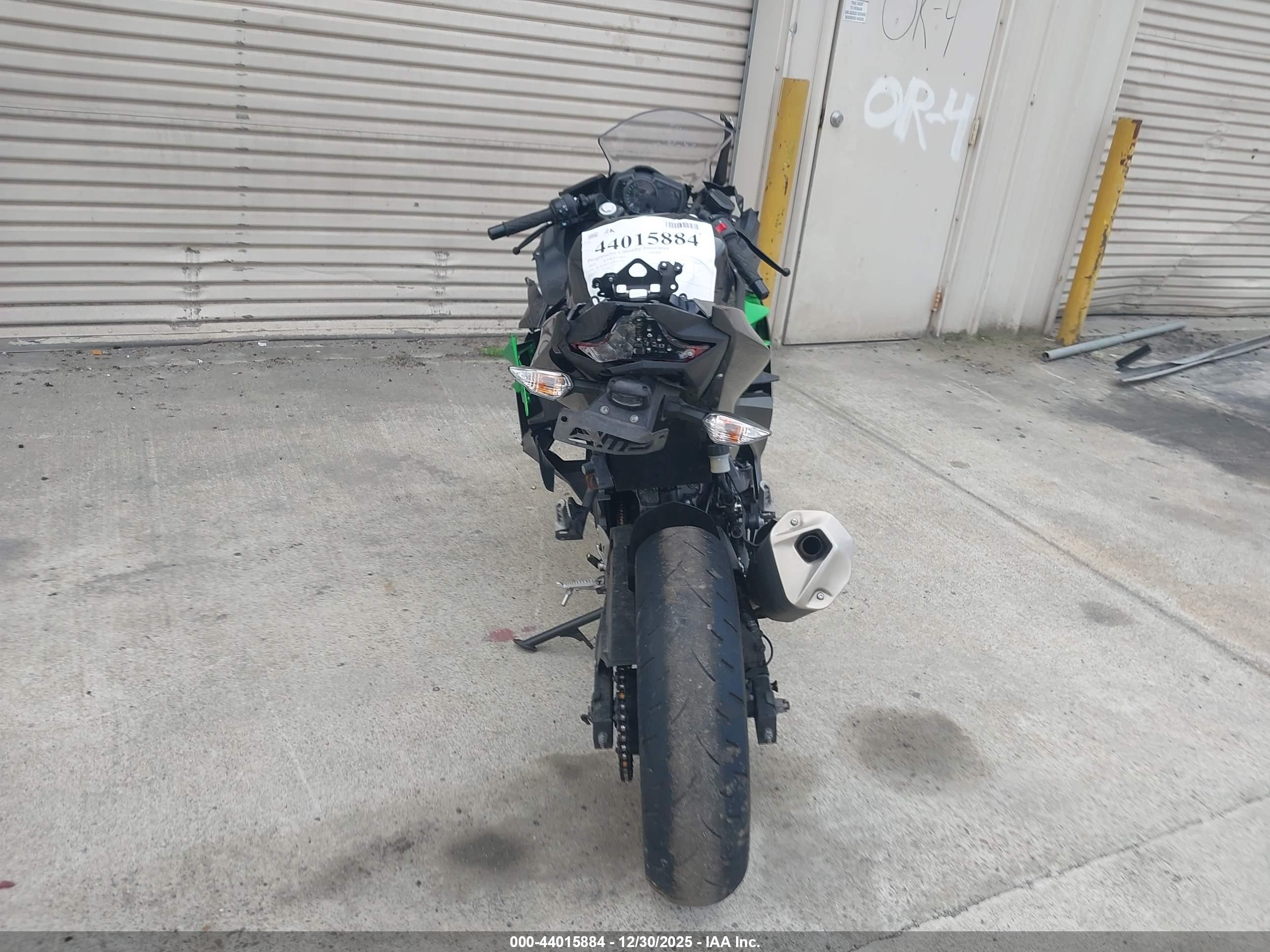 KAWASAKI EX400 image 6