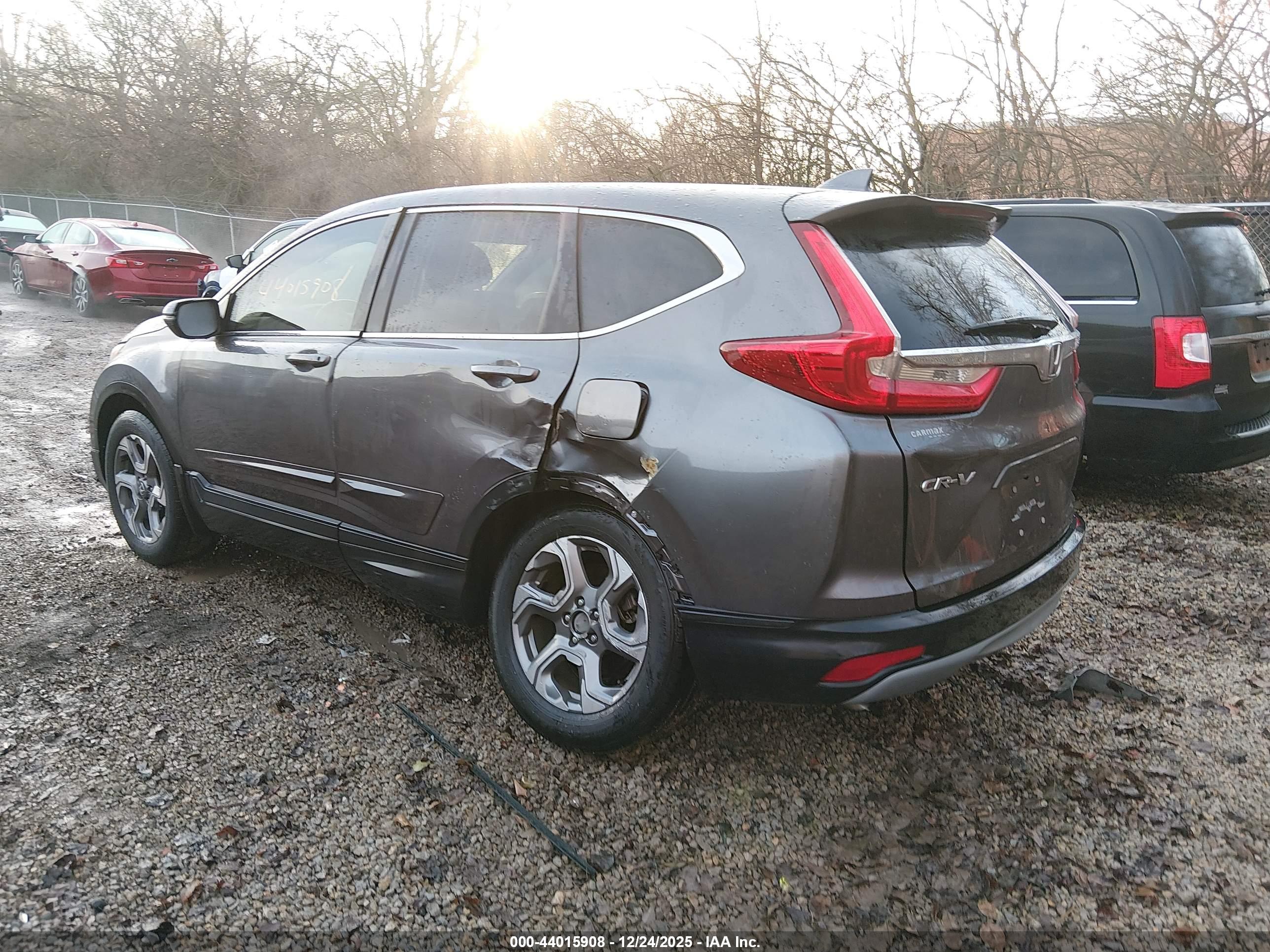 HONDA CR-V image 3