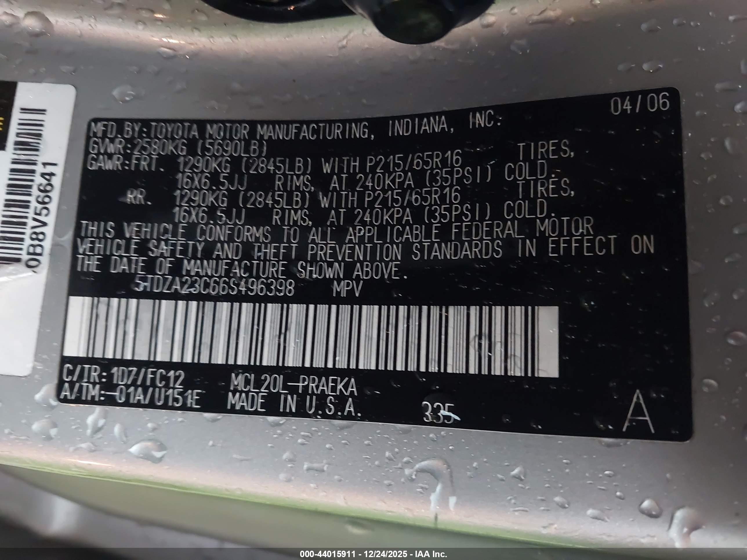 TOYOTA SIENNA image 9