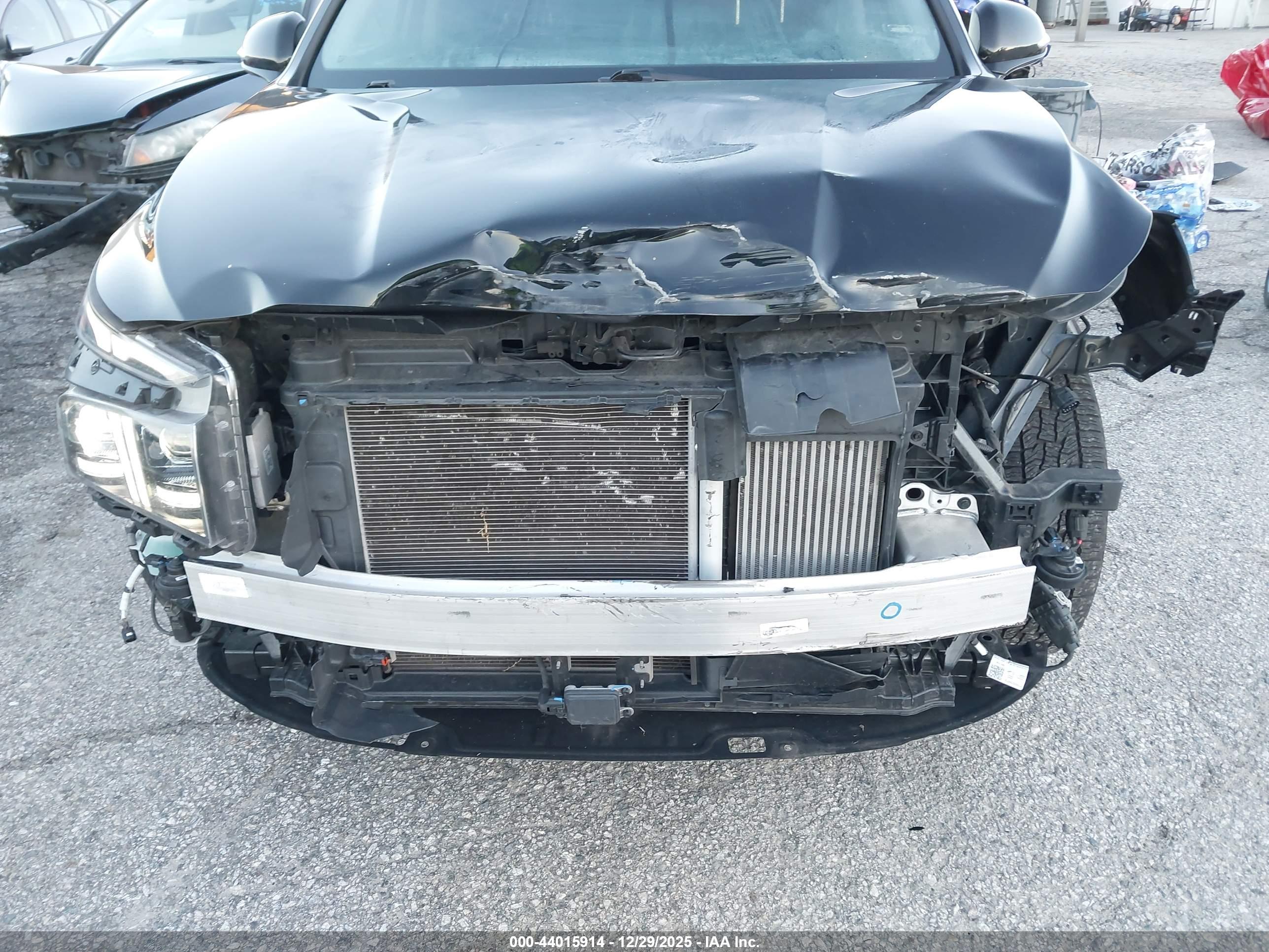 HYUNDAI SANTA image 6