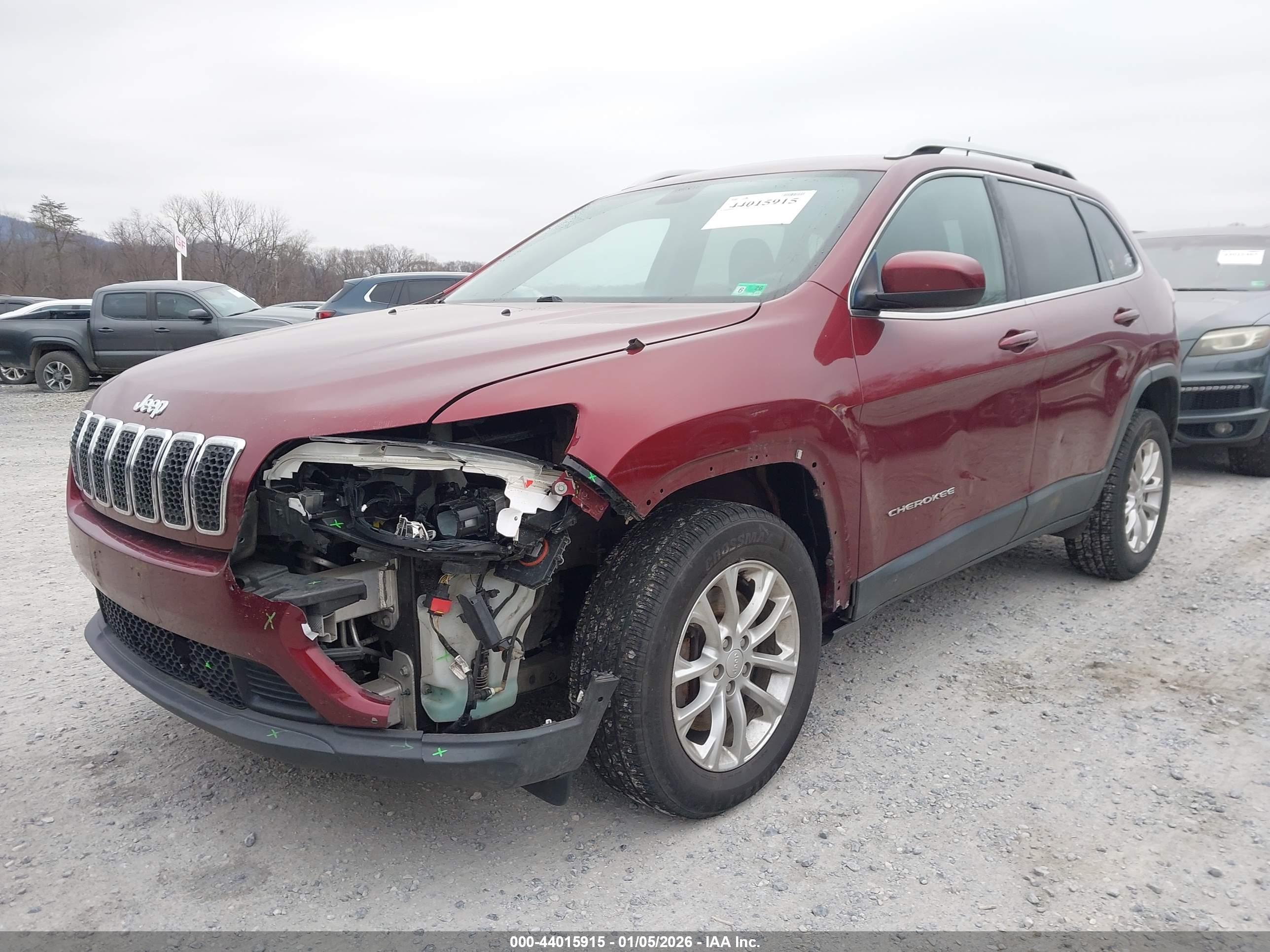 JEEP CHEROKEE image 6
