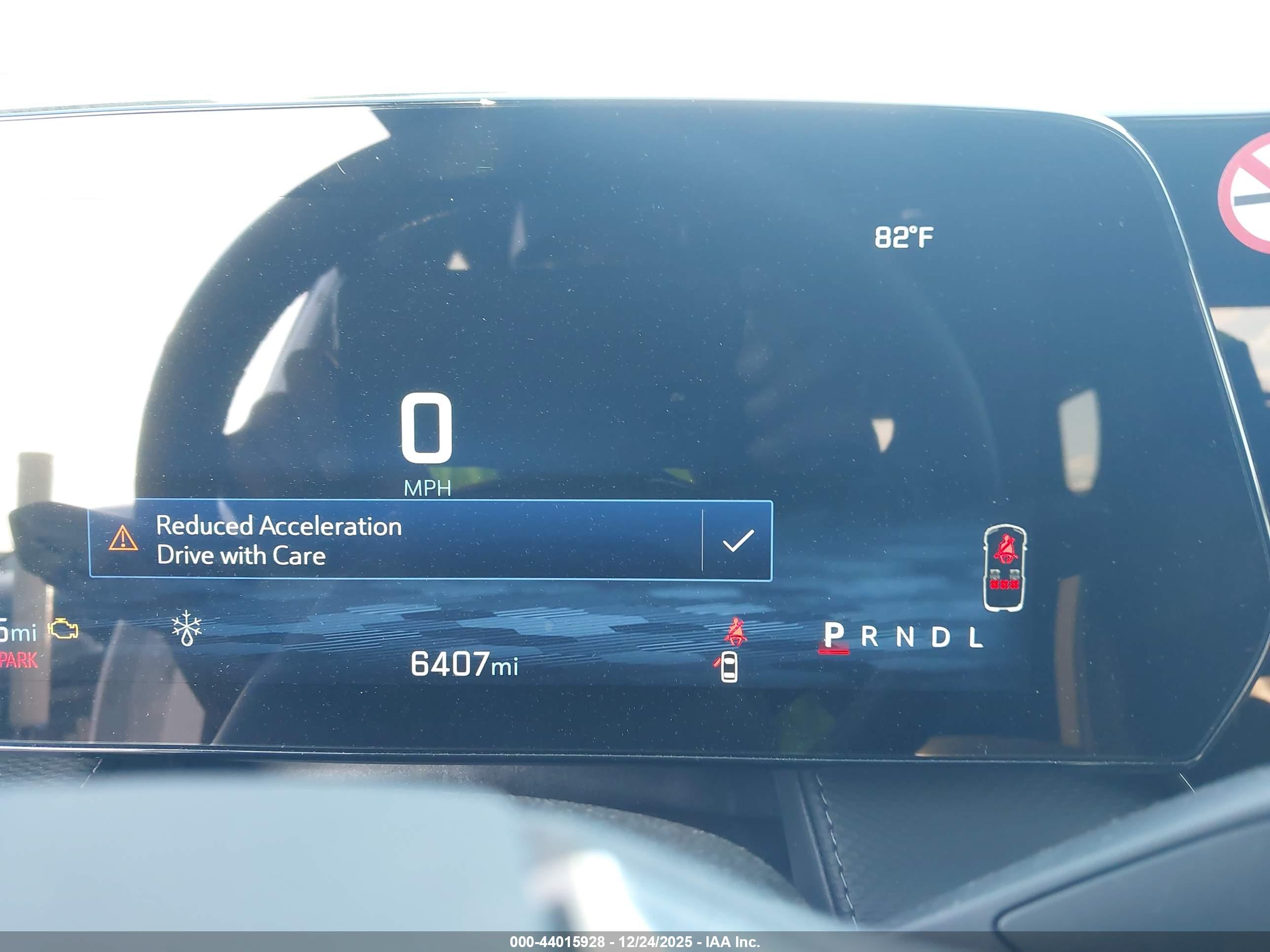 CHEVROLET EQUINOX image 7