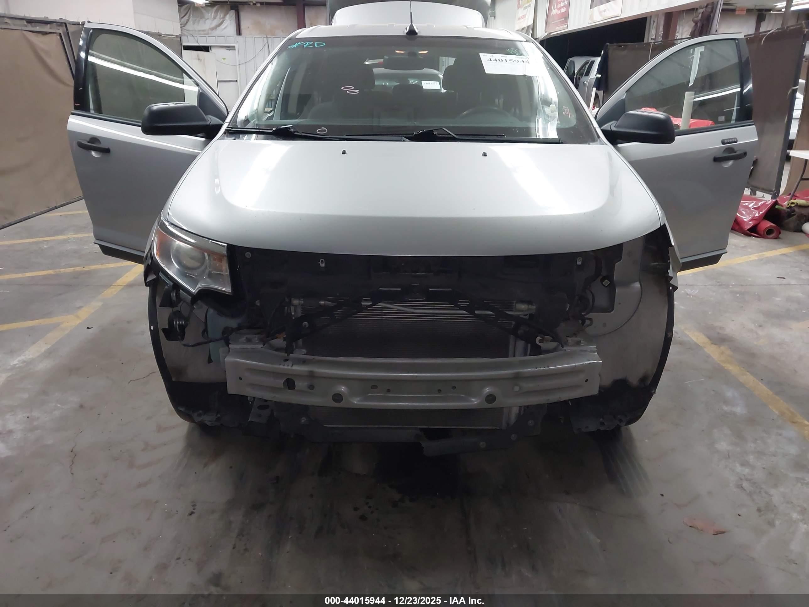 FORD EDGE image 6