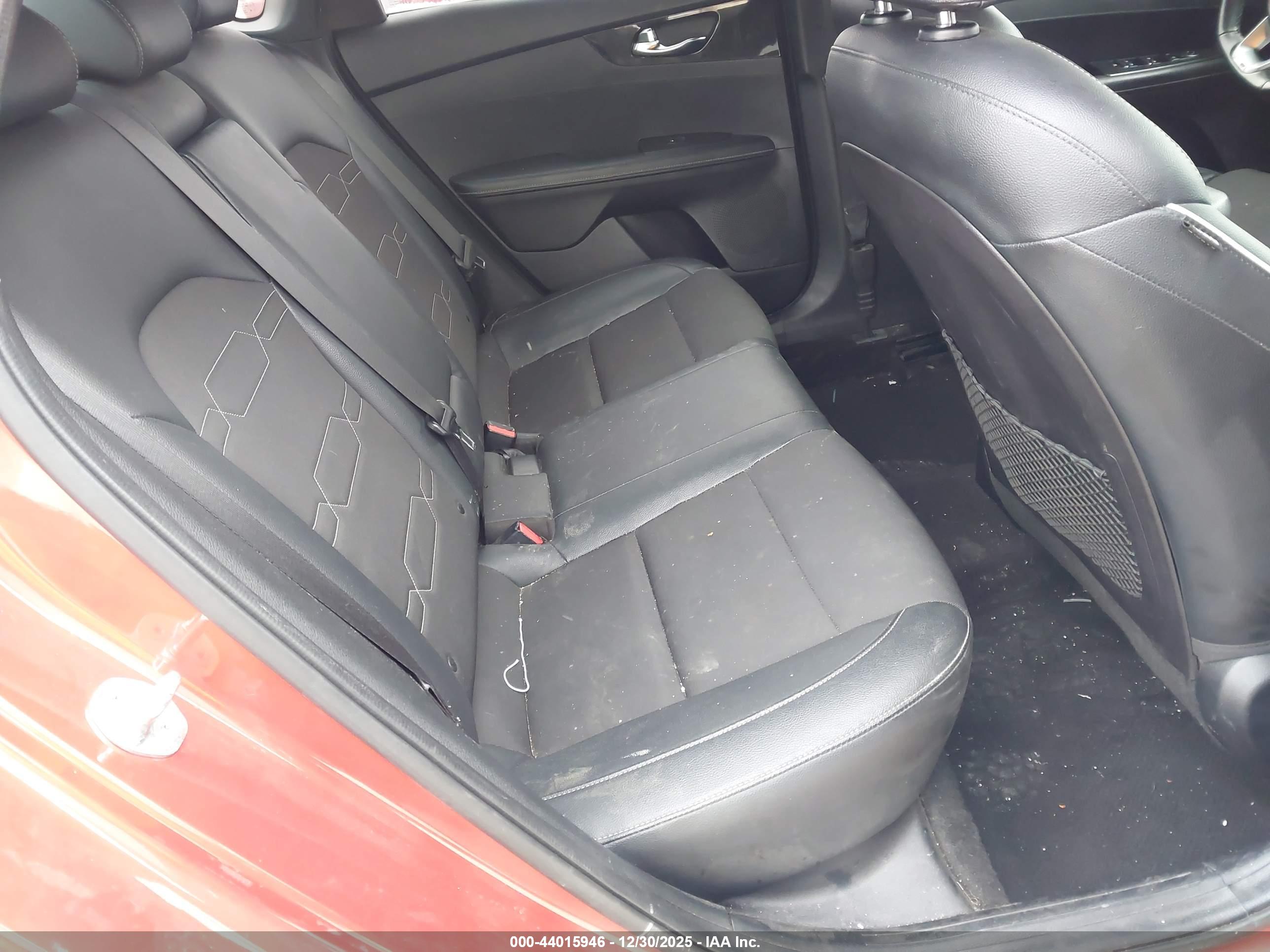 KIA FORTE image 8