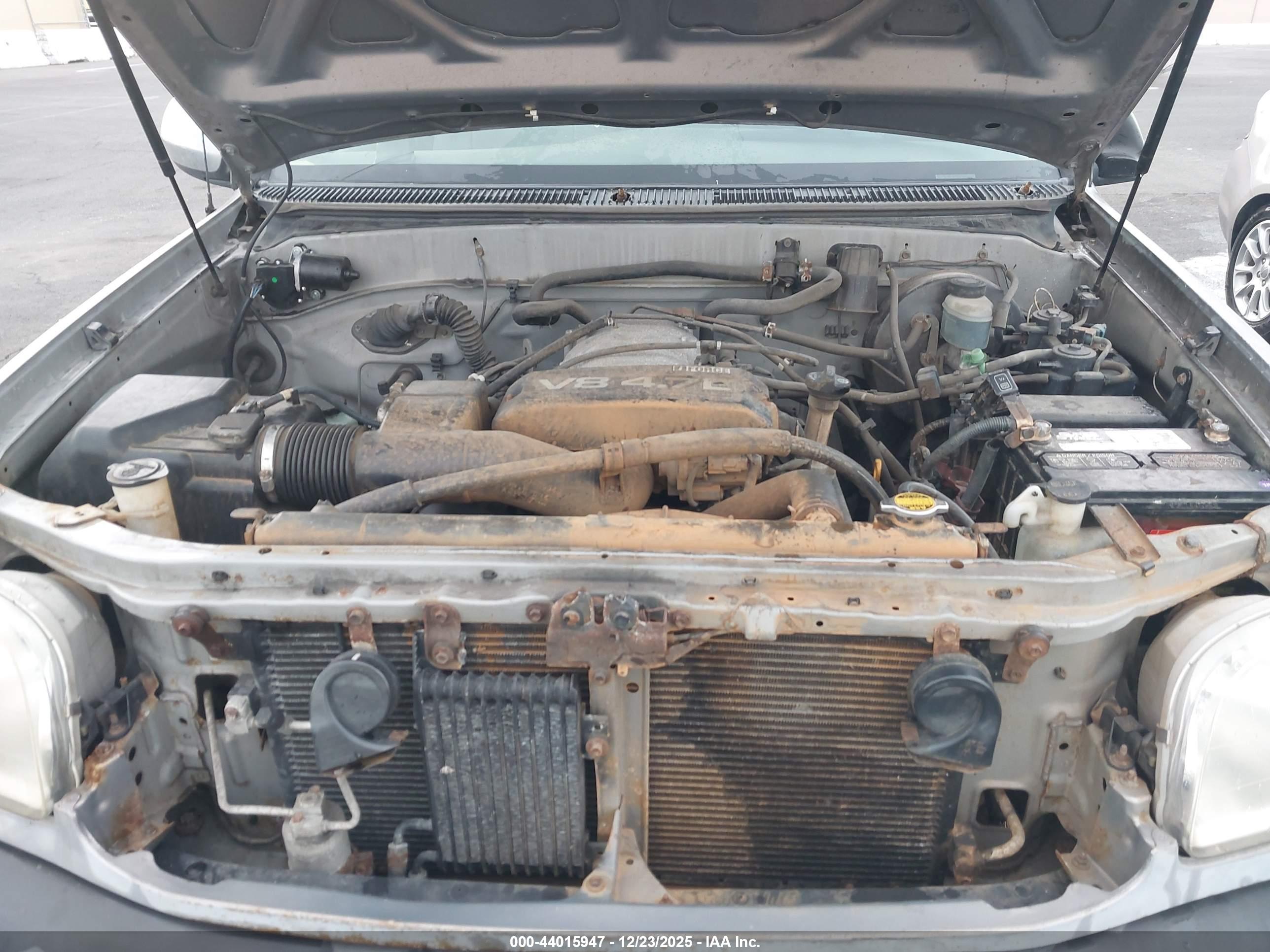 TOYOTA TUNDRA image 10