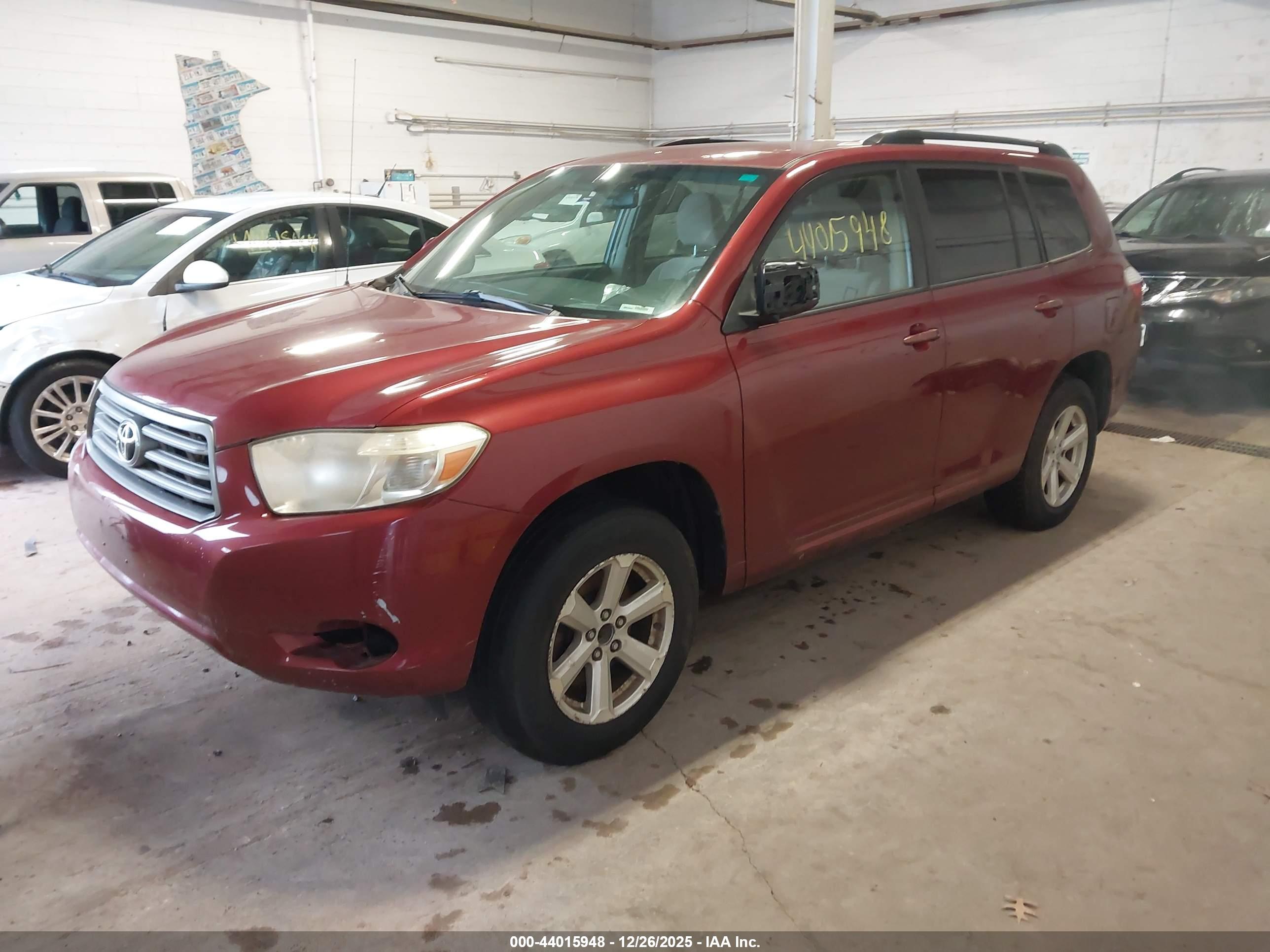 TOYOTA HIGHLANDER image 2