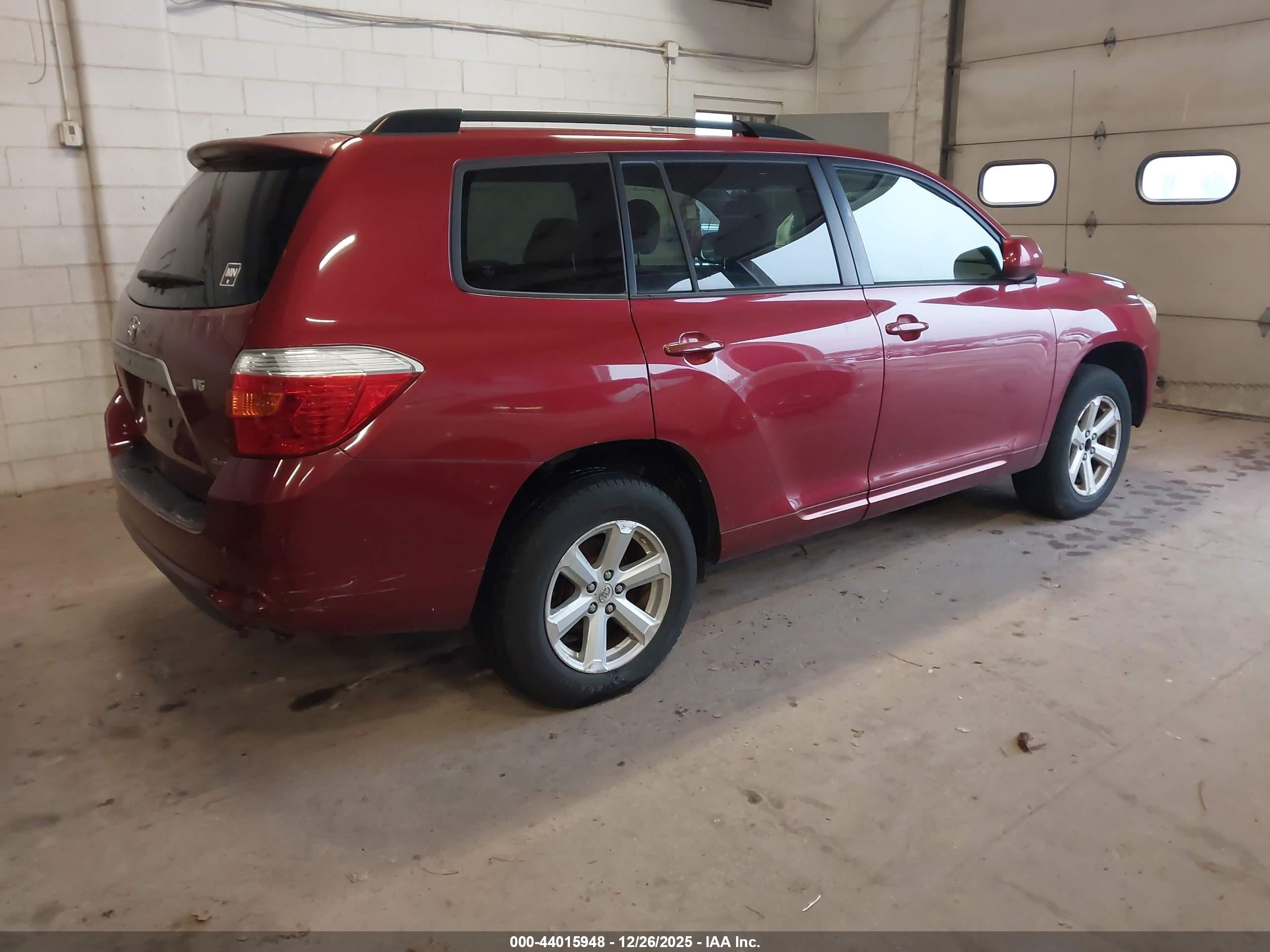 TOYOTA HIGHLANDER image 4