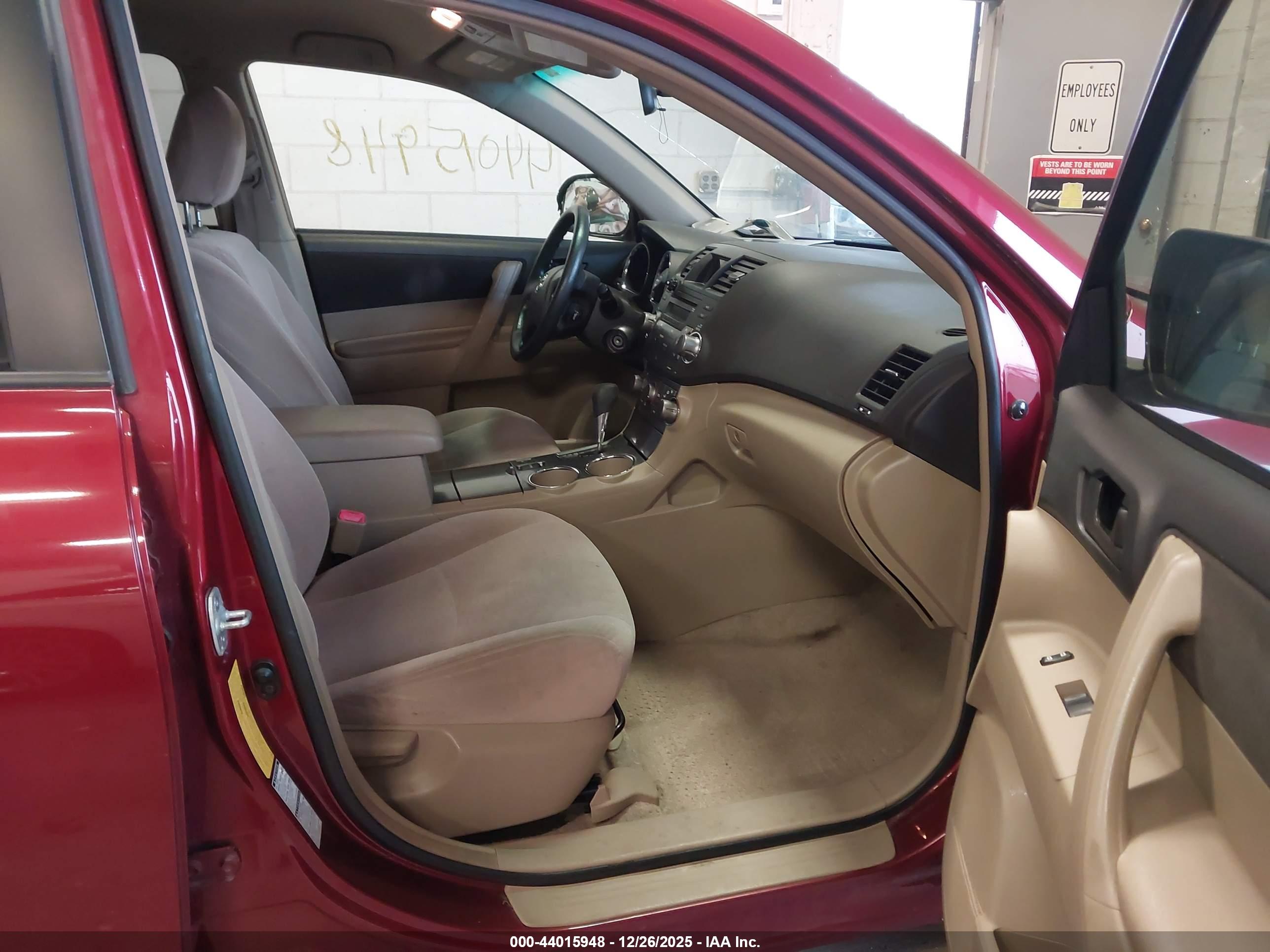 TOYOTA HIGHLANDER image 5